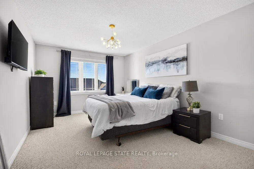 9 Bloom Crescent