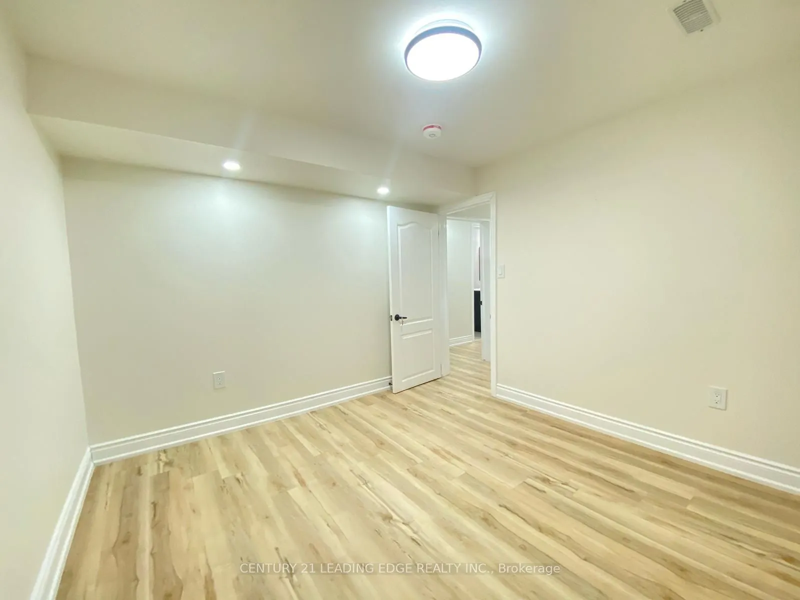 66 Beech Avenue #Lower