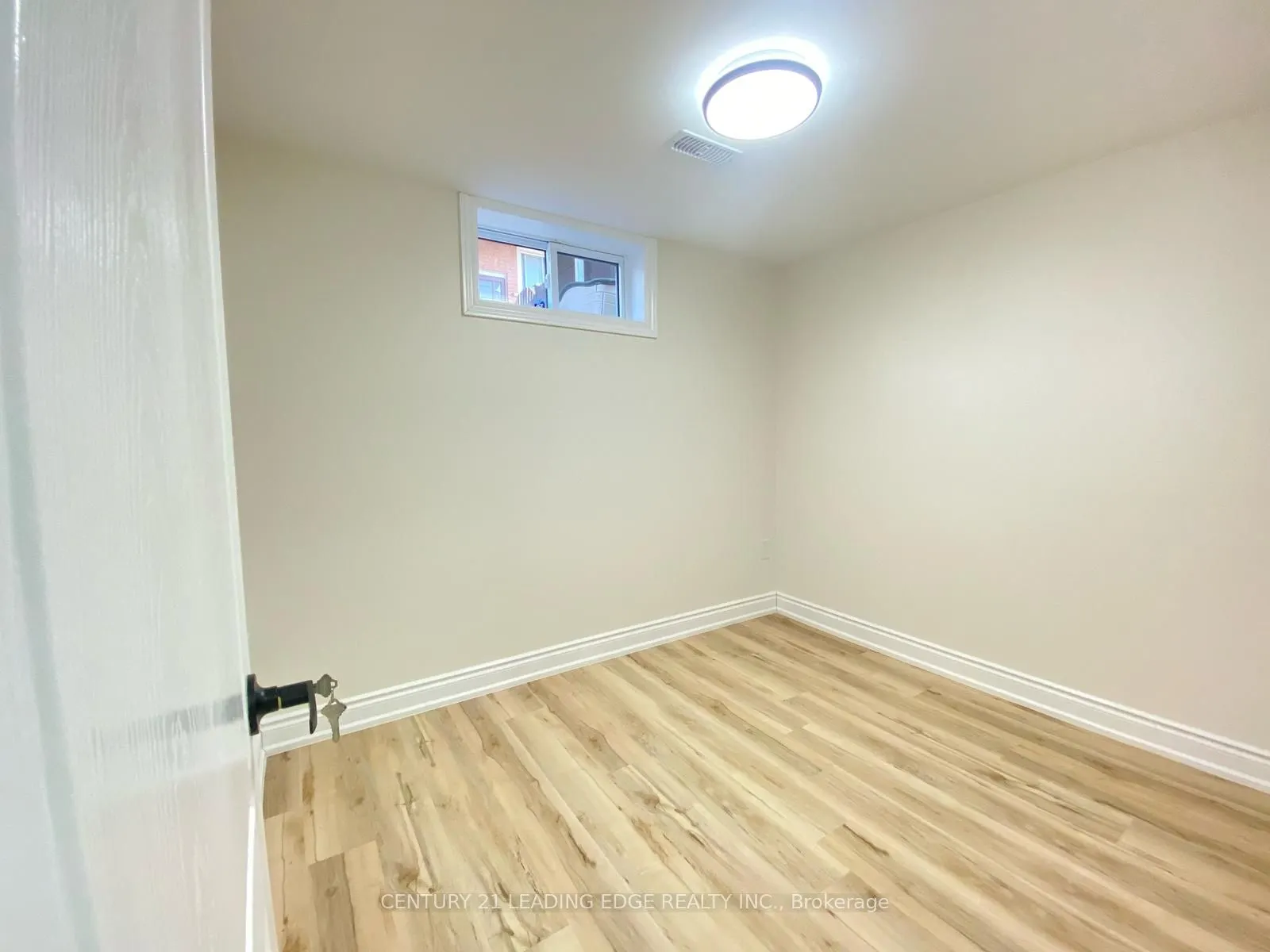 66 Beech Avenue #Lower