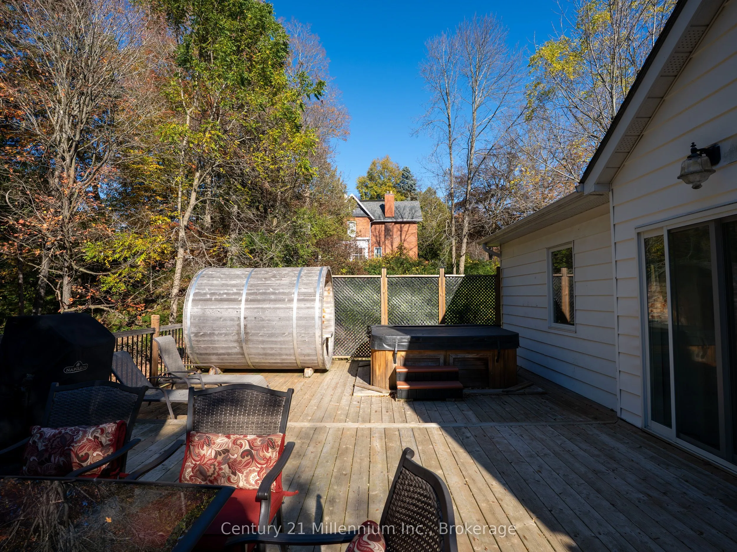 28 Owen Street