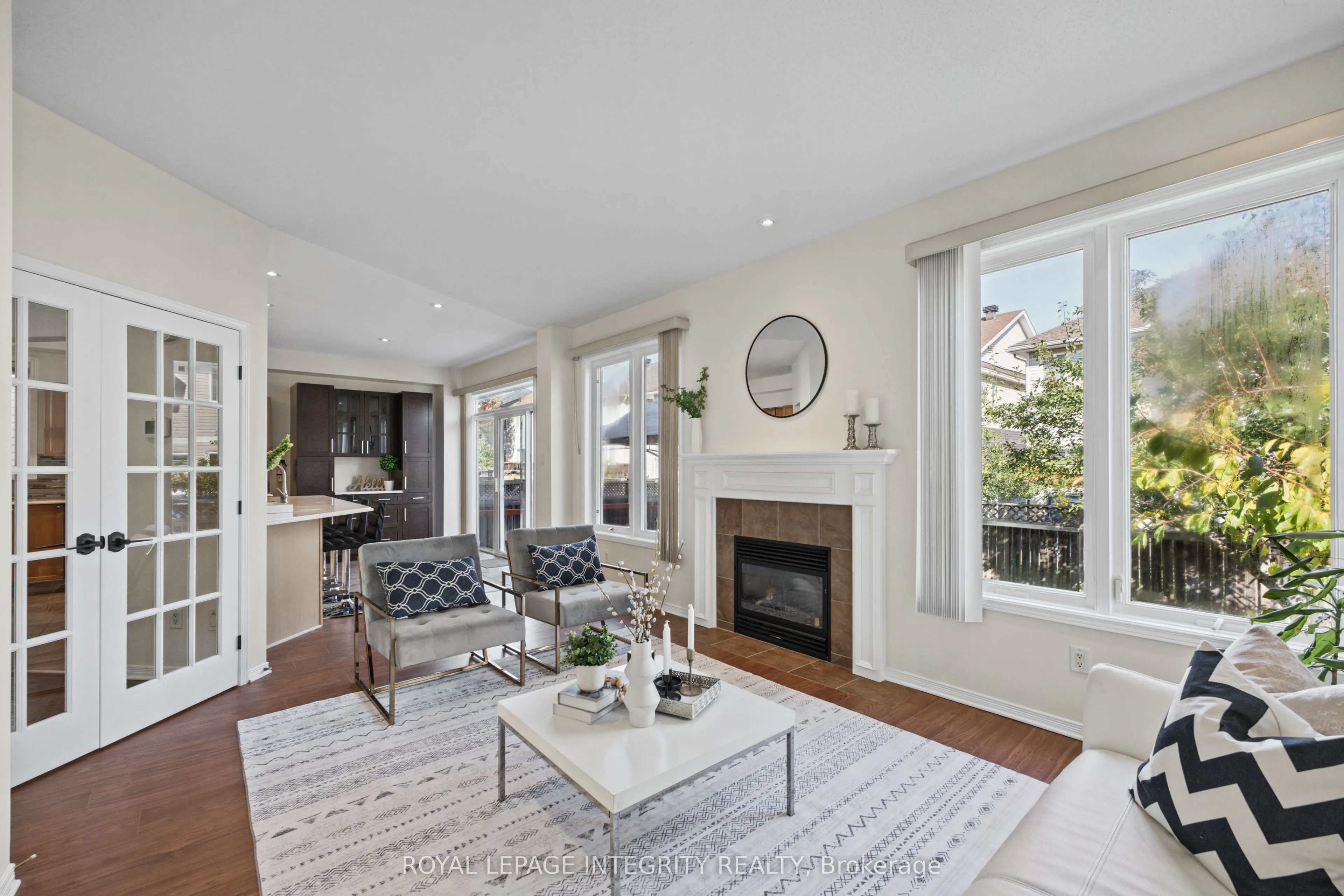 104 WHITESTONE Drive