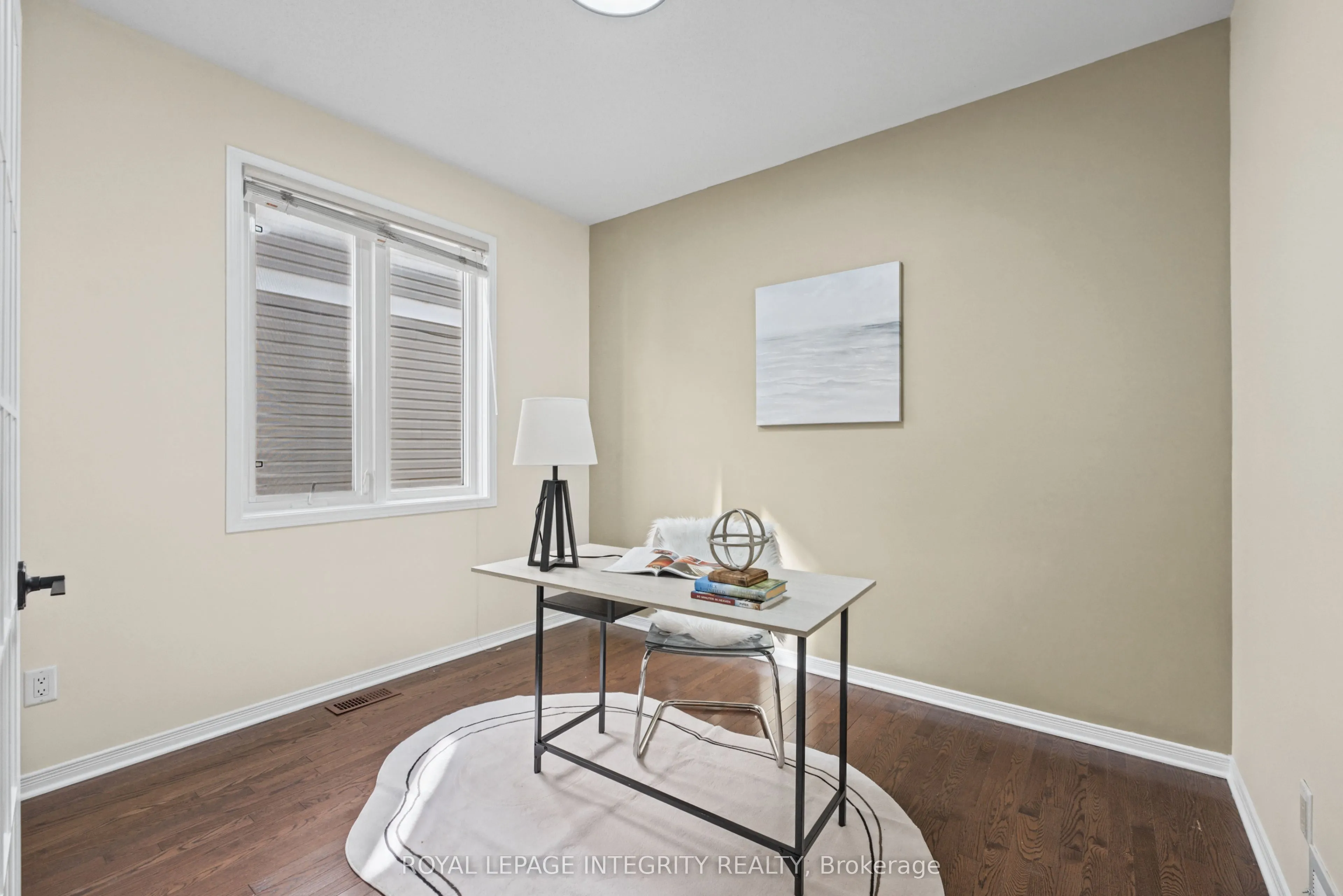 104 WHITESTONE Drive