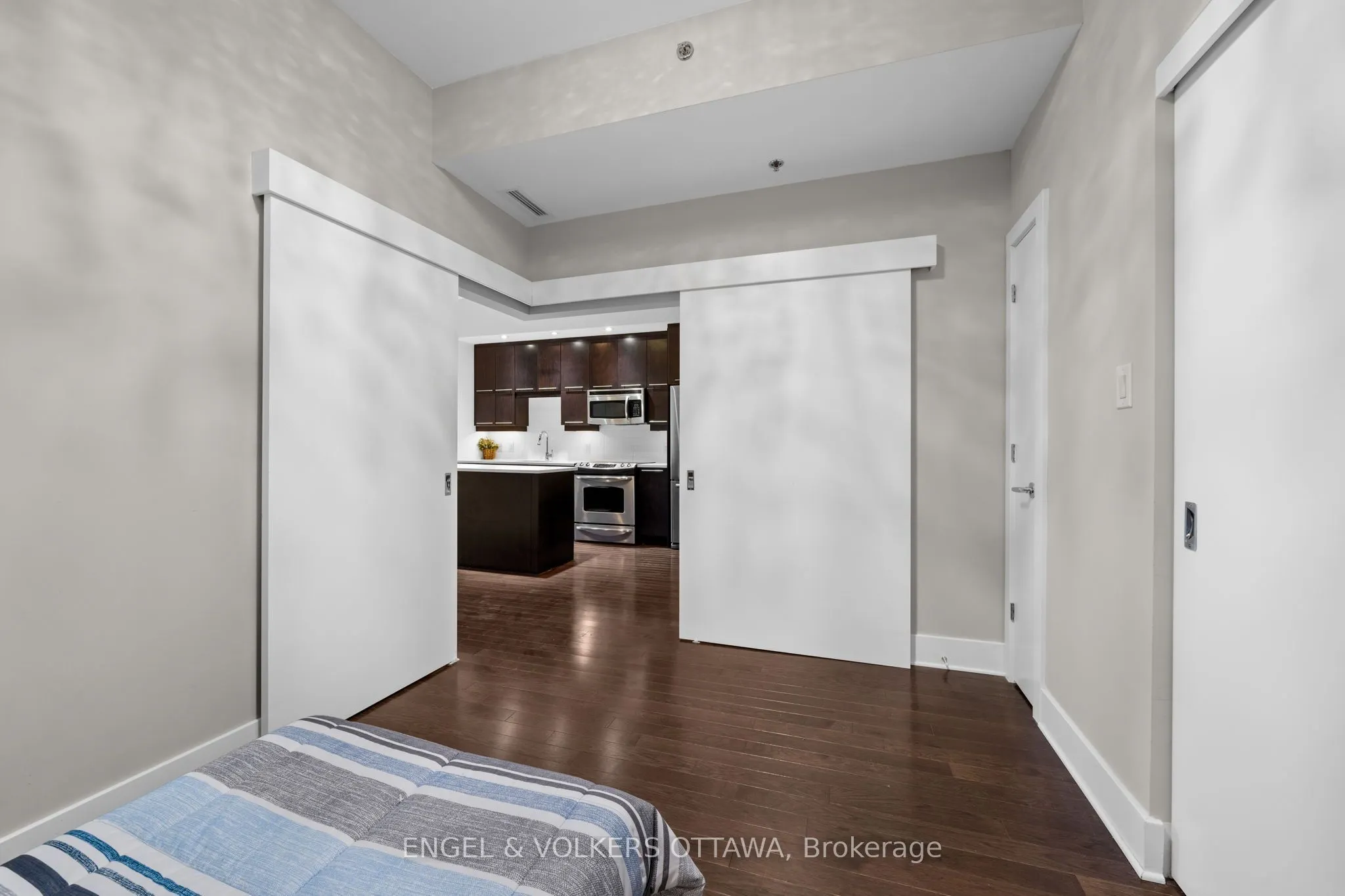 101 Richmond Road #219