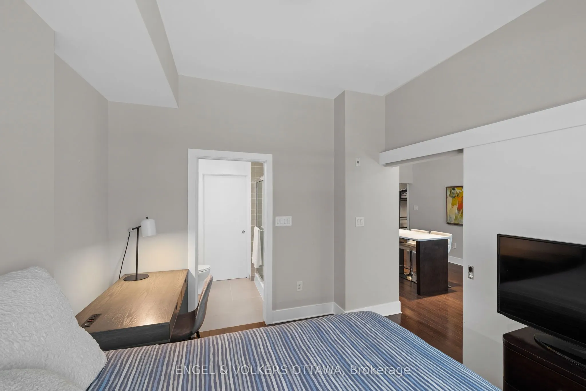 101 Richmond Road #219