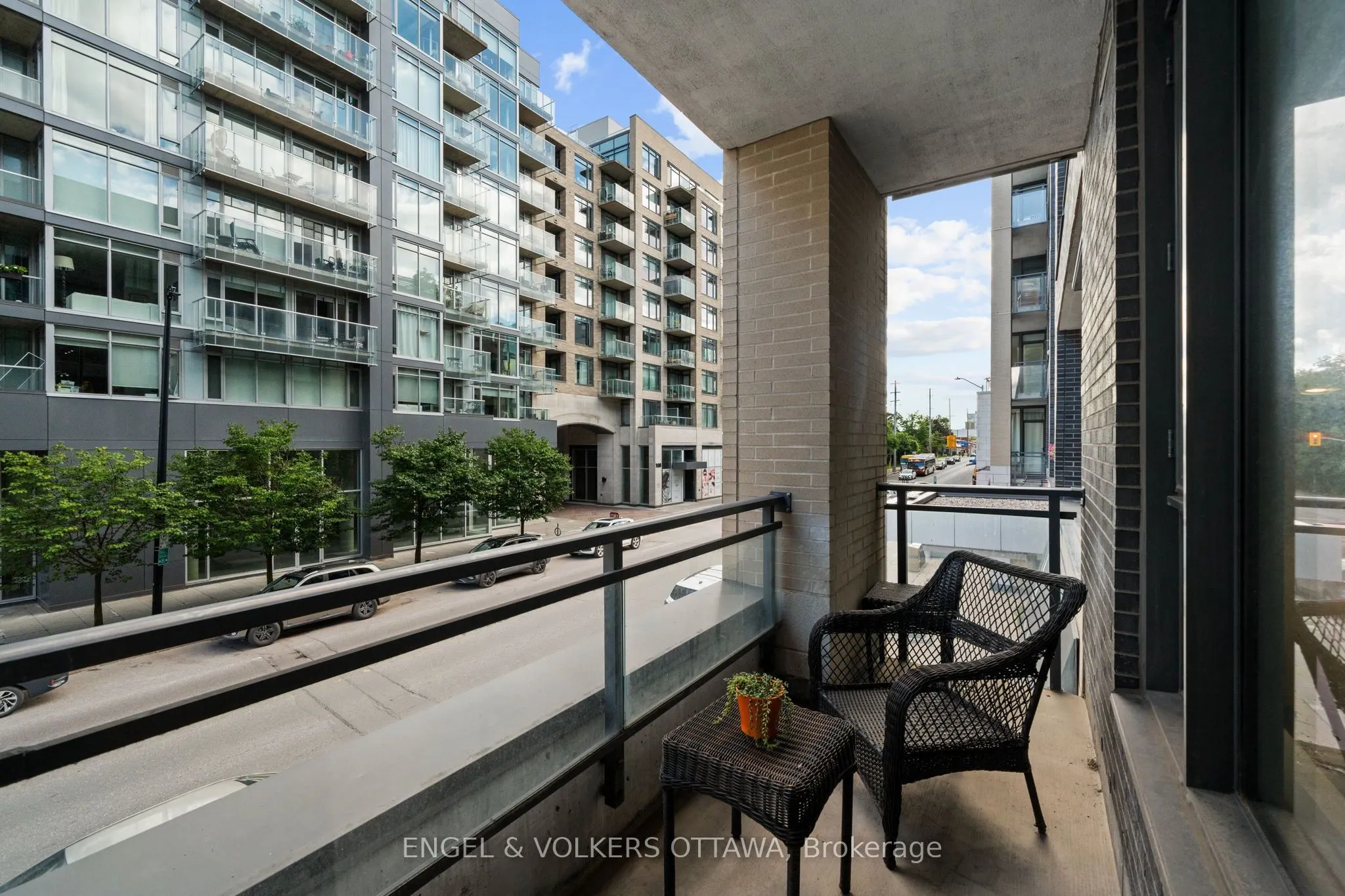 101 Richmond Road #219