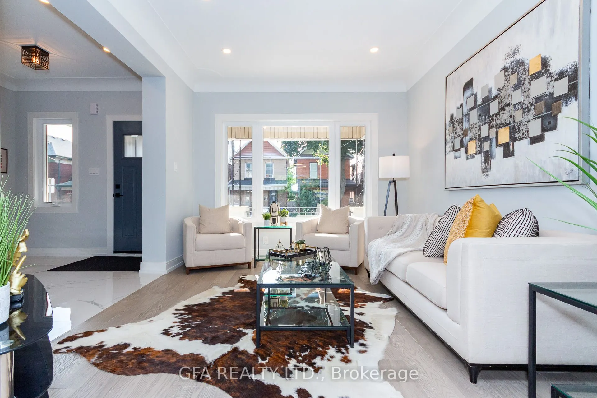 42 Barnesdale Avenue N #Upper Level