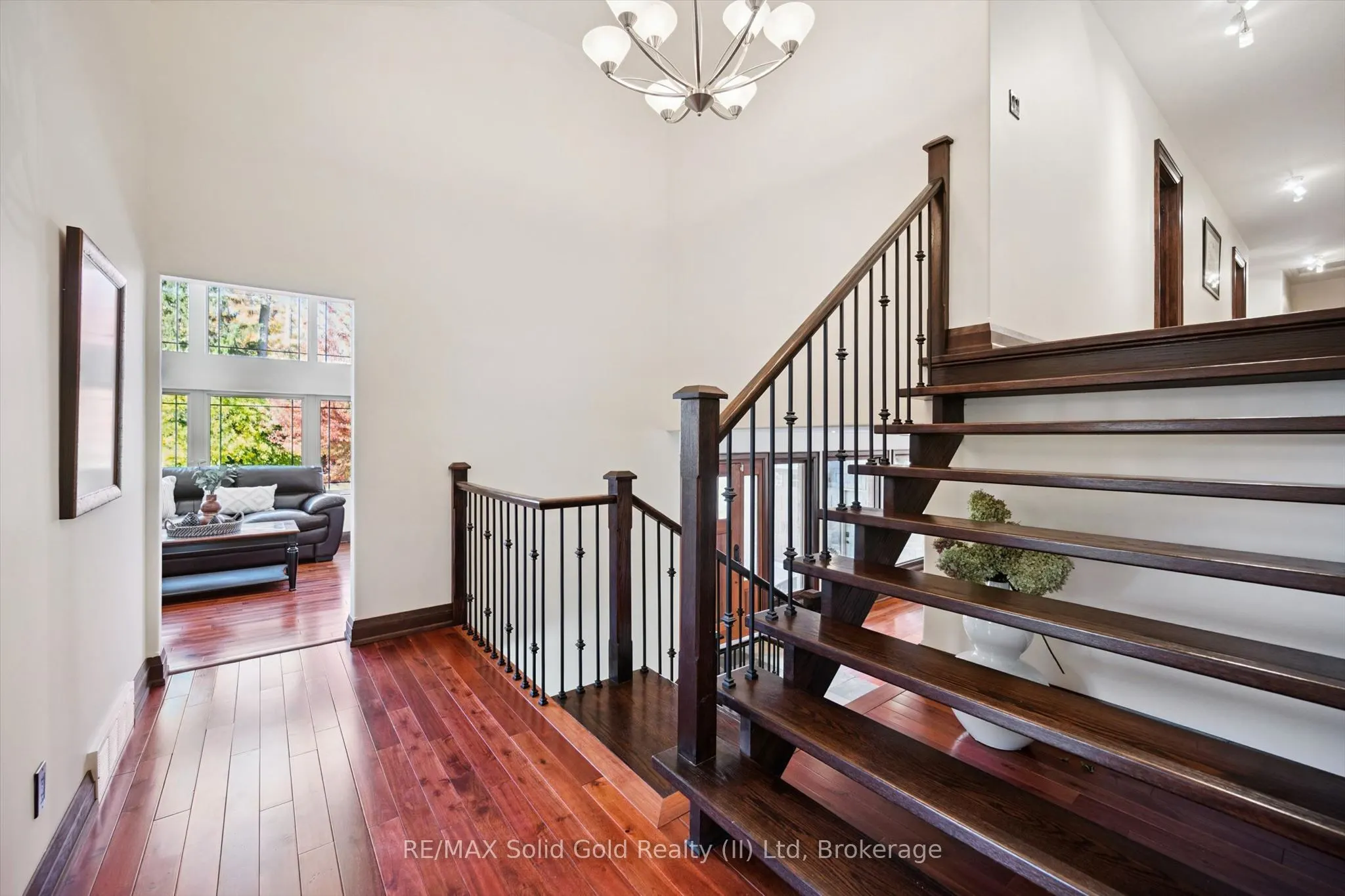 11 Maple Hill Drive
