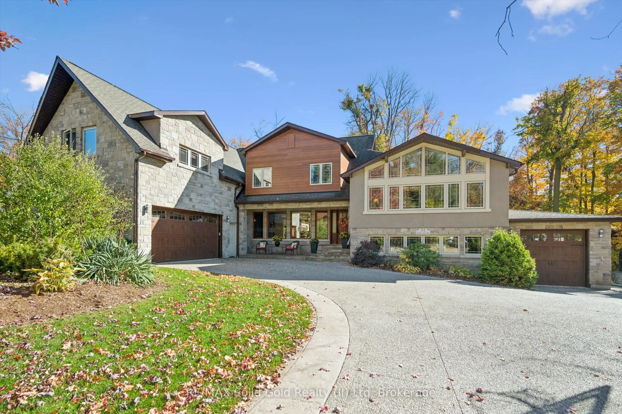 11 Maple Hill Drive