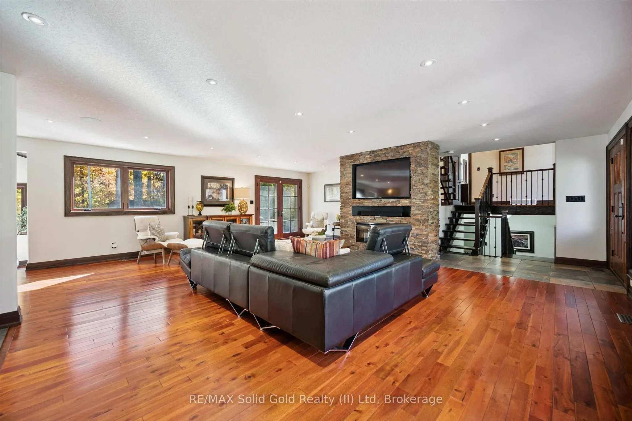 11 Maple Hill Drive