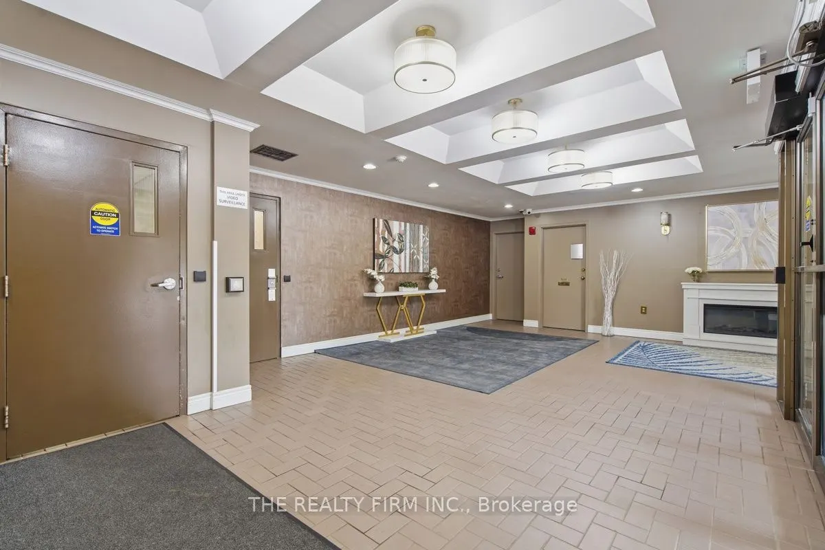 858 Commissioners Road E #1206