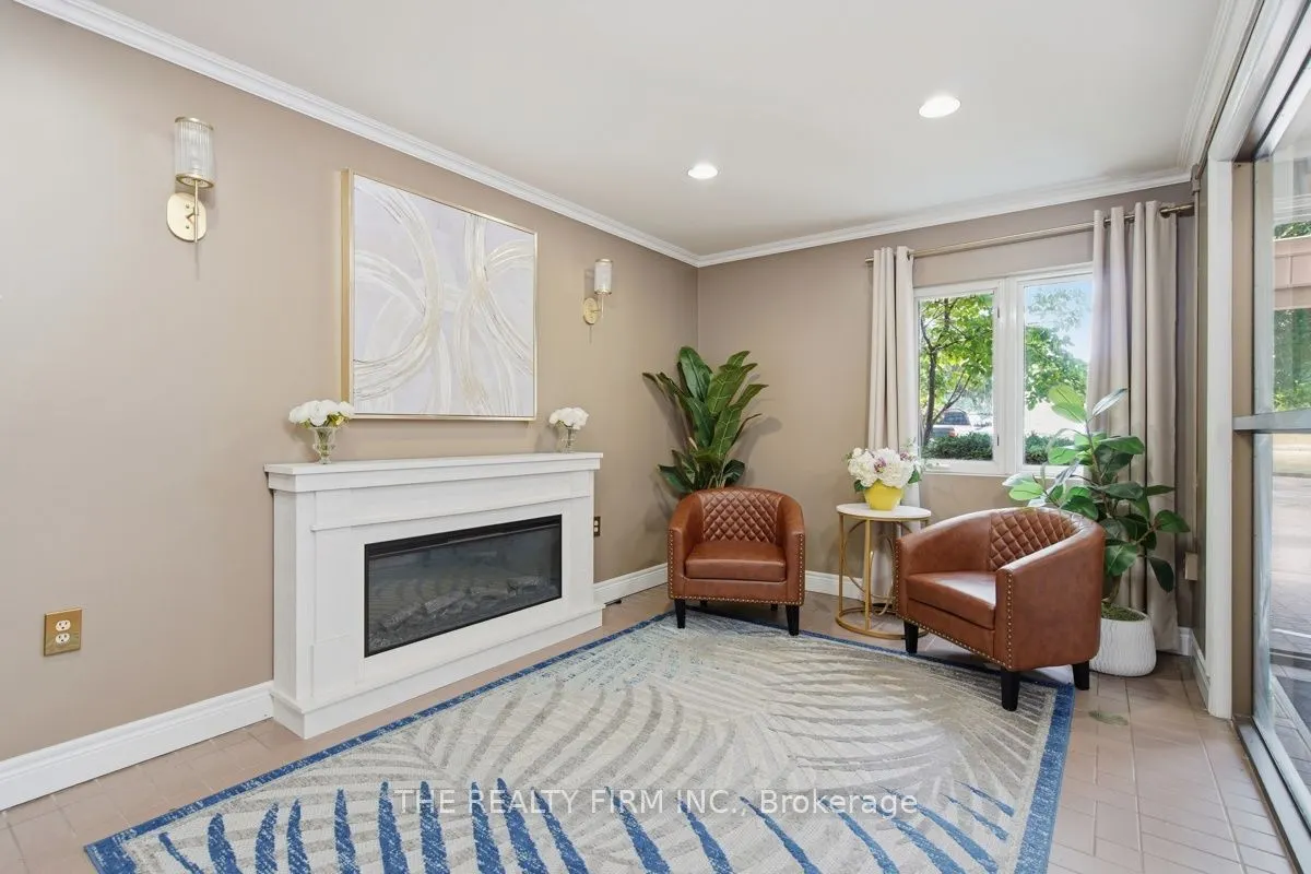 858 Commissioners Road E #1206