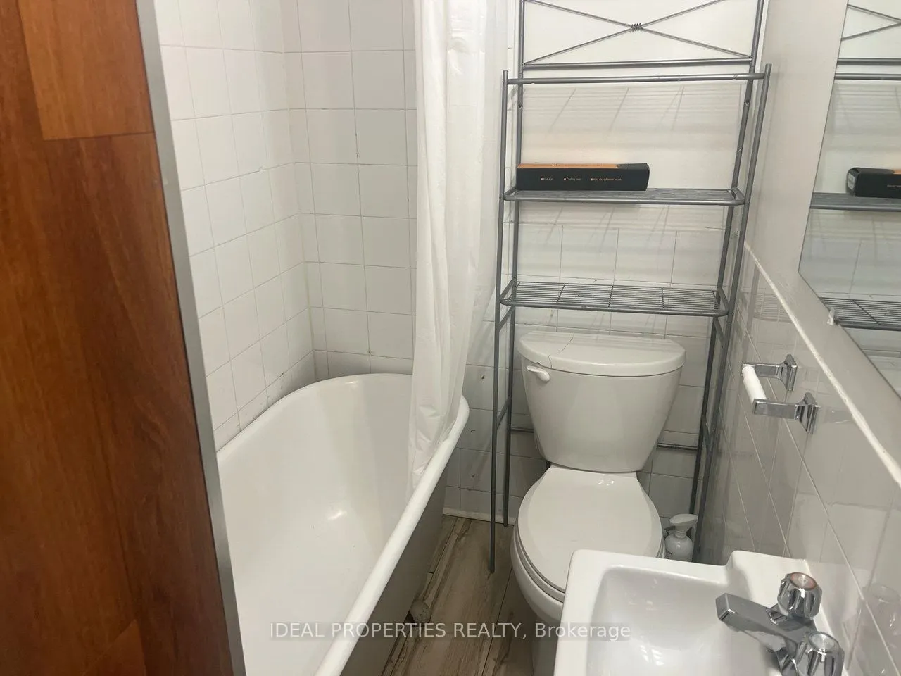277 BRONSON Avenue #1