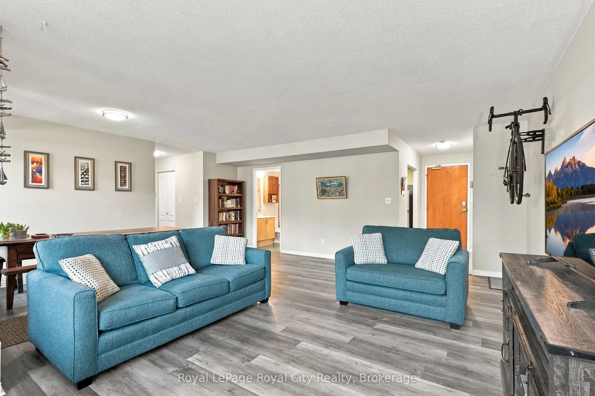 107 Bagot Street #102
