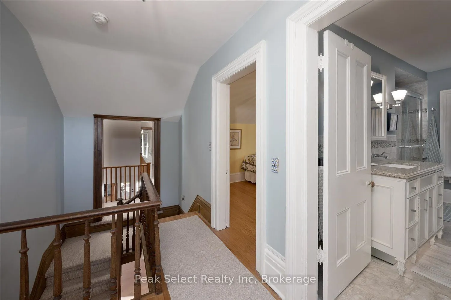 164 Church Street N