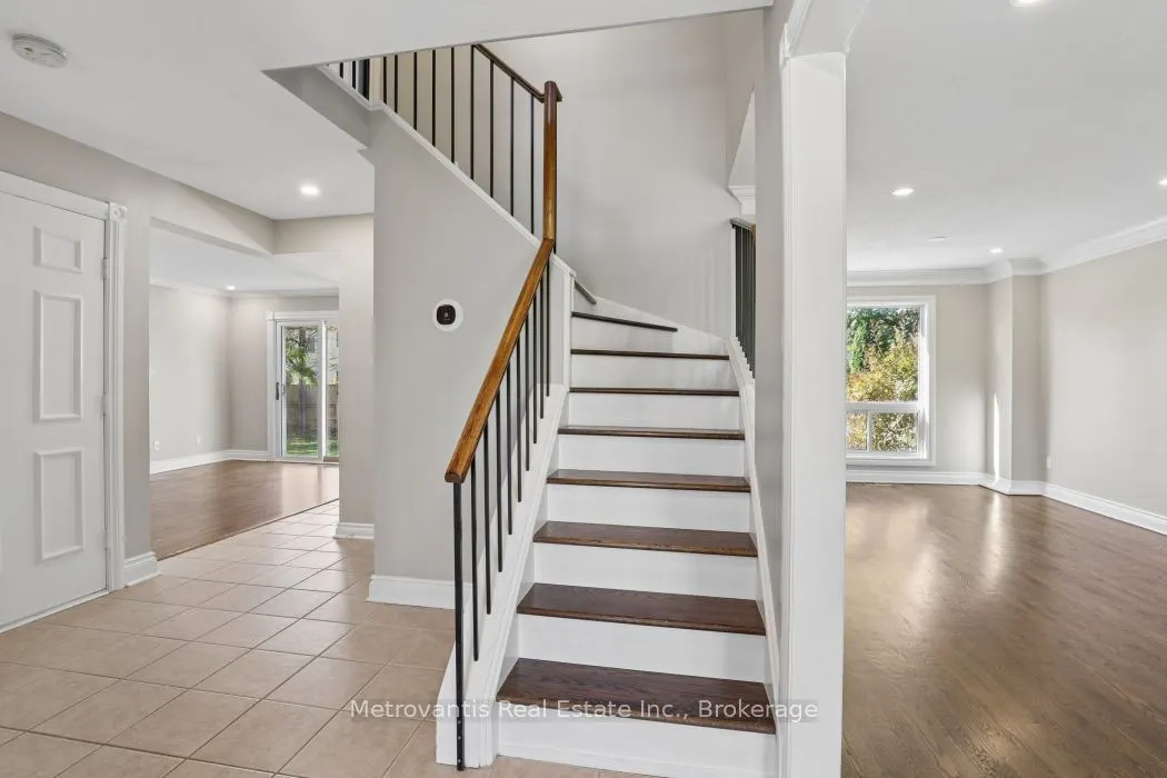 580 Chenier Way