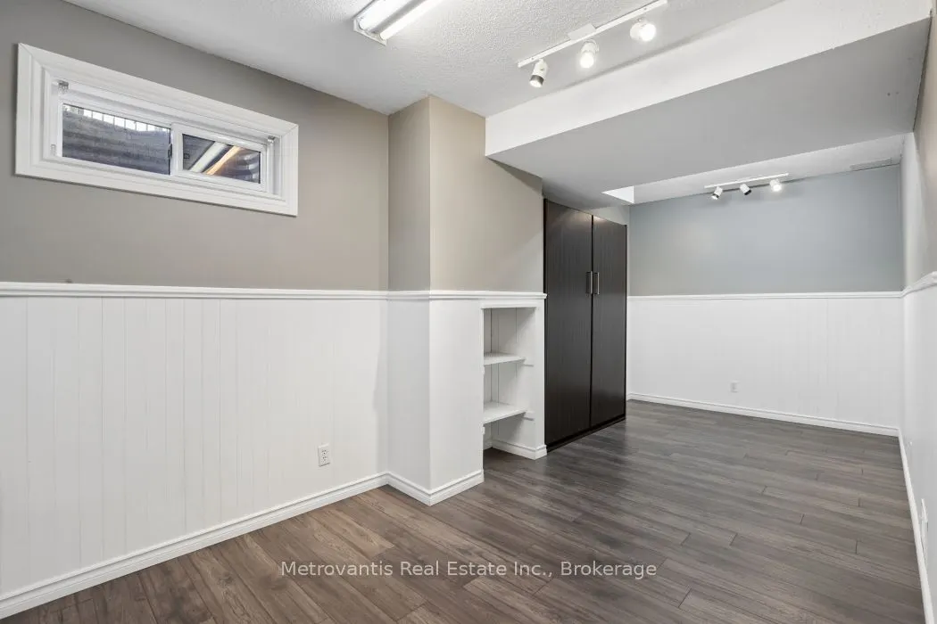 580 Chenier Way