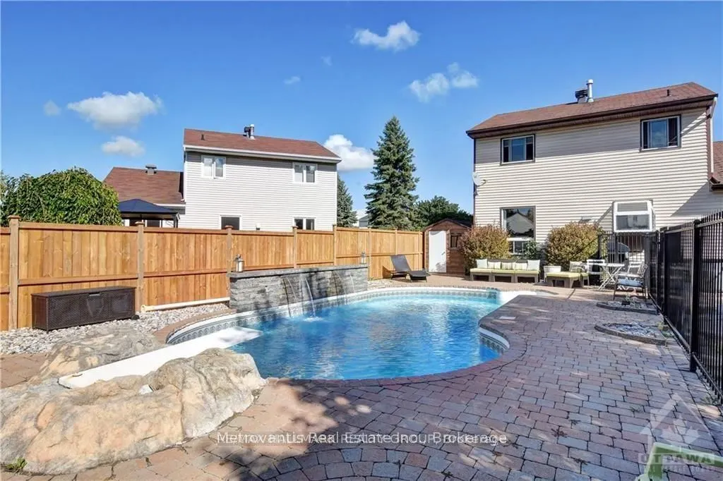 580 Chenier Way