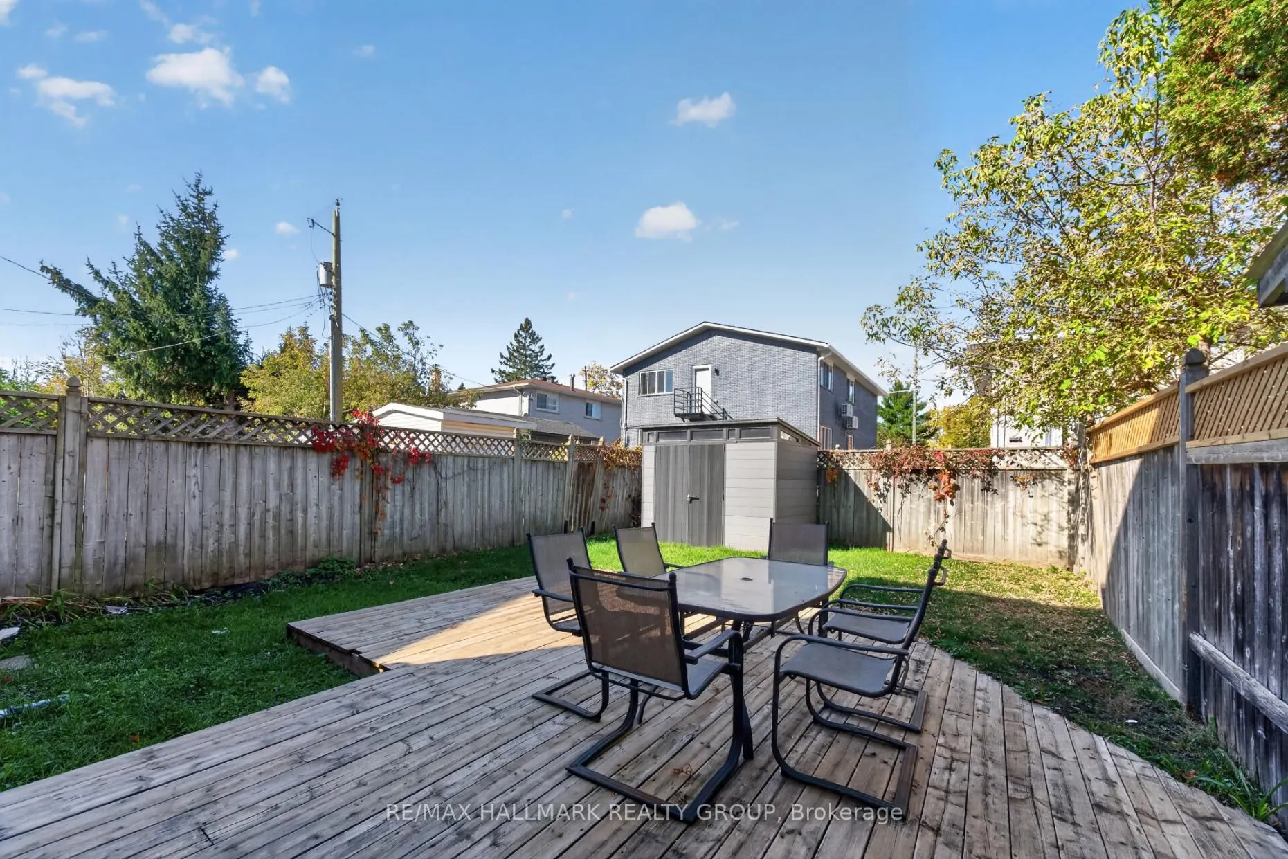 969 Eiffel Avenue