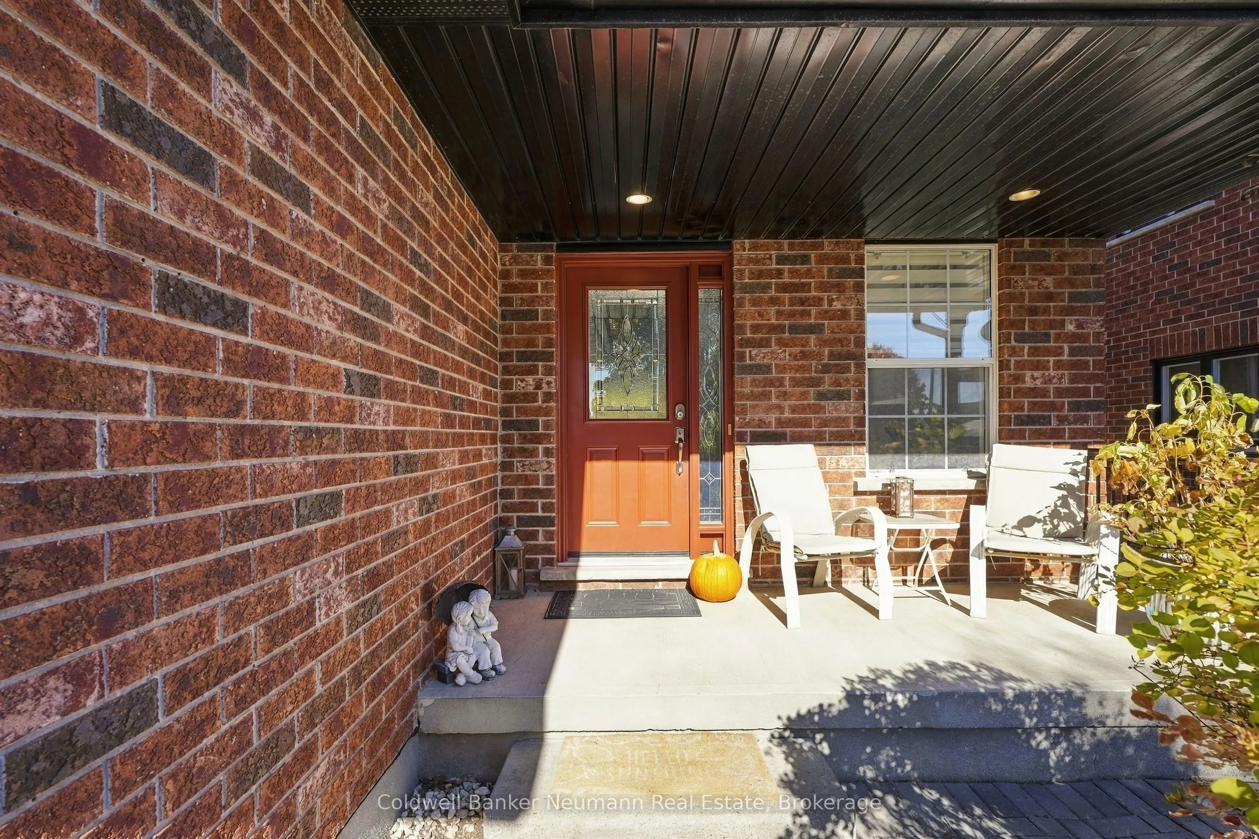41 Creekside Drive