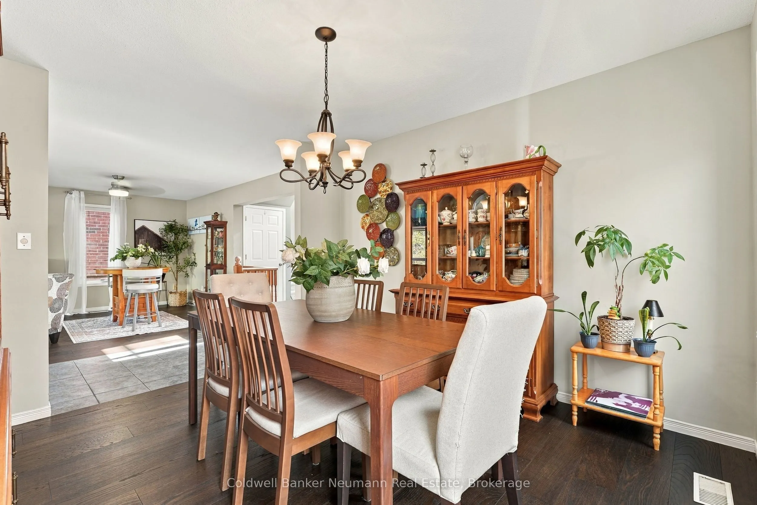 41 Creekside Drive