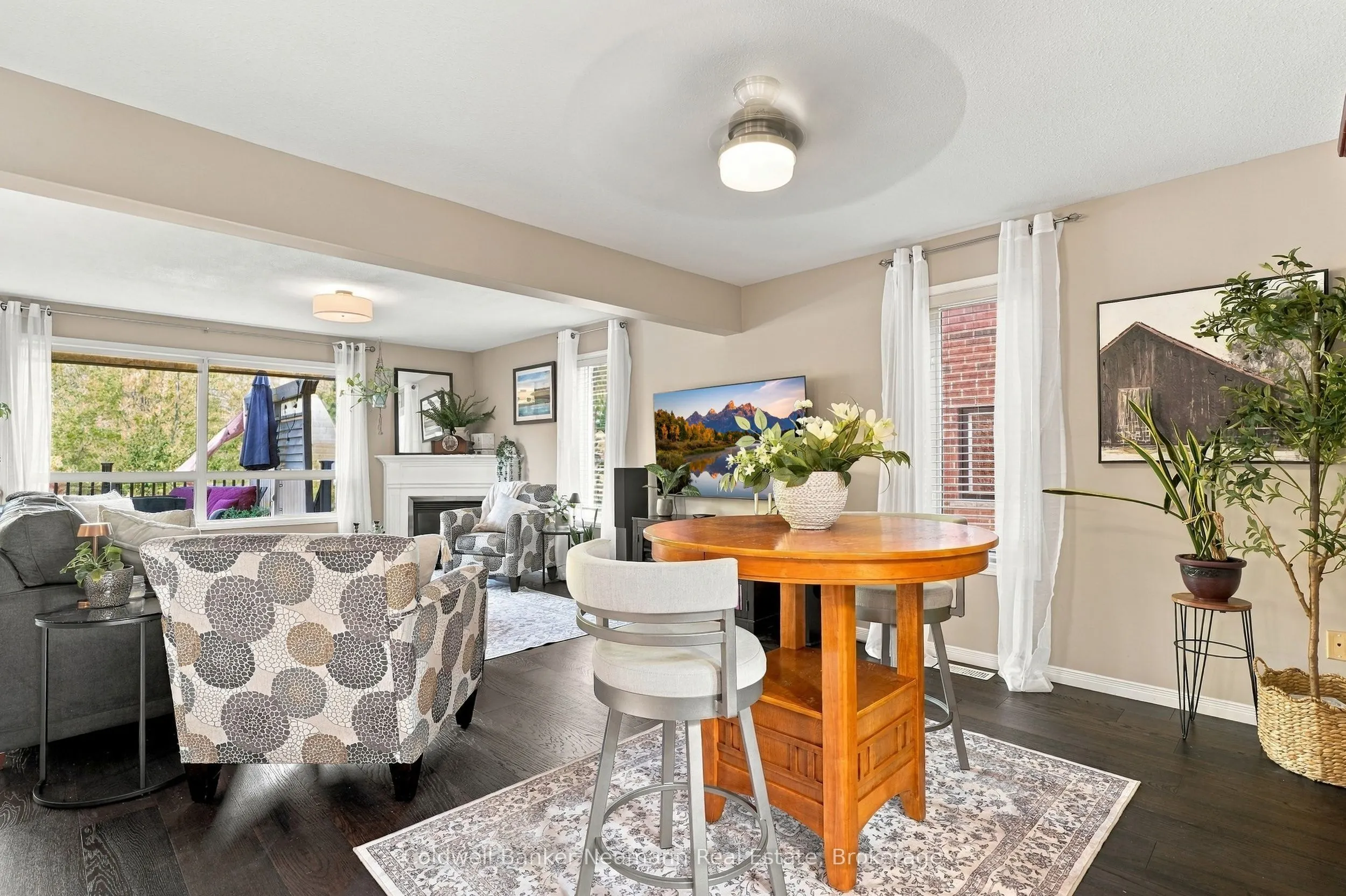 41 Creekside Drive