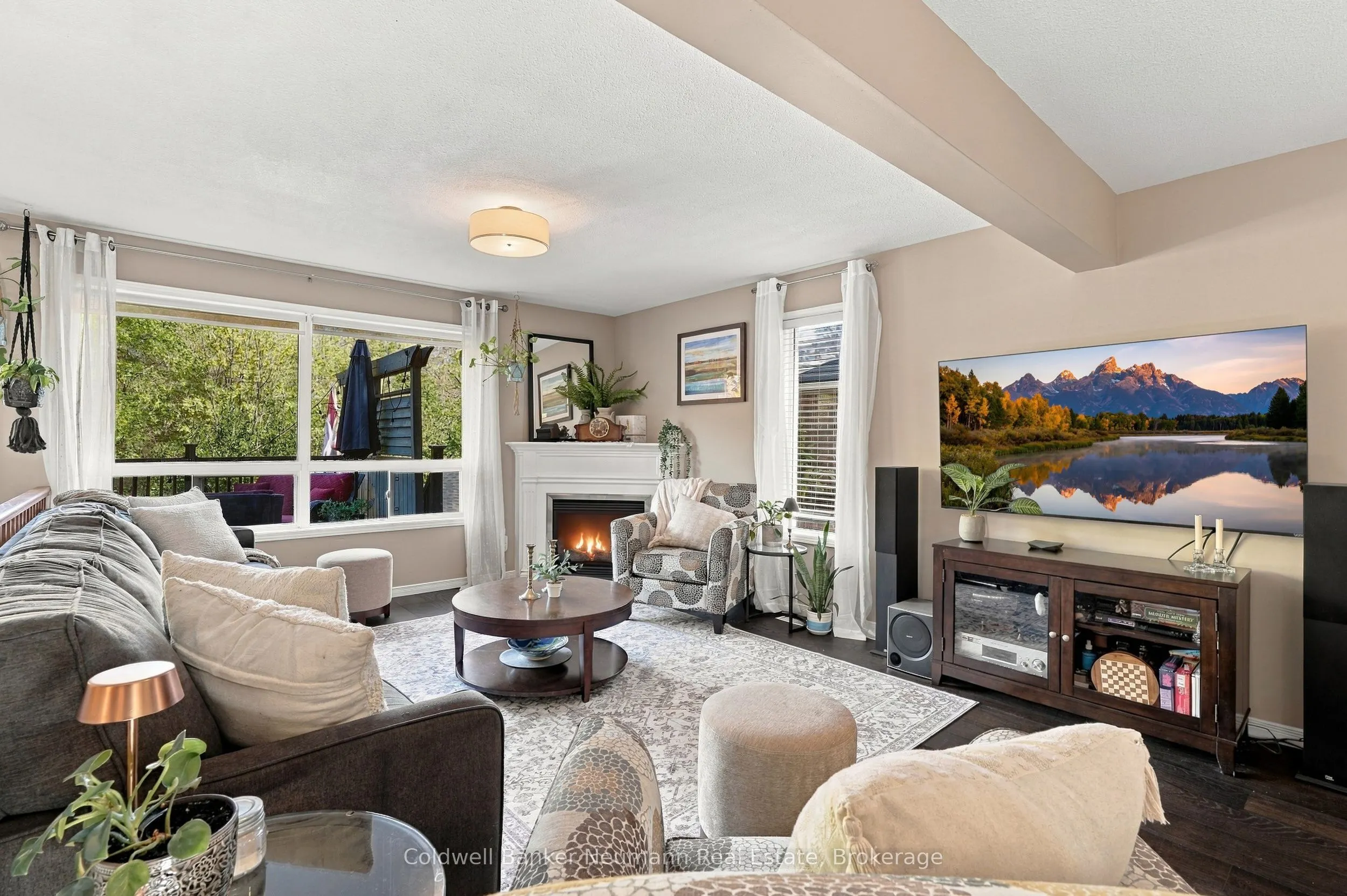 41 Creekside Drive