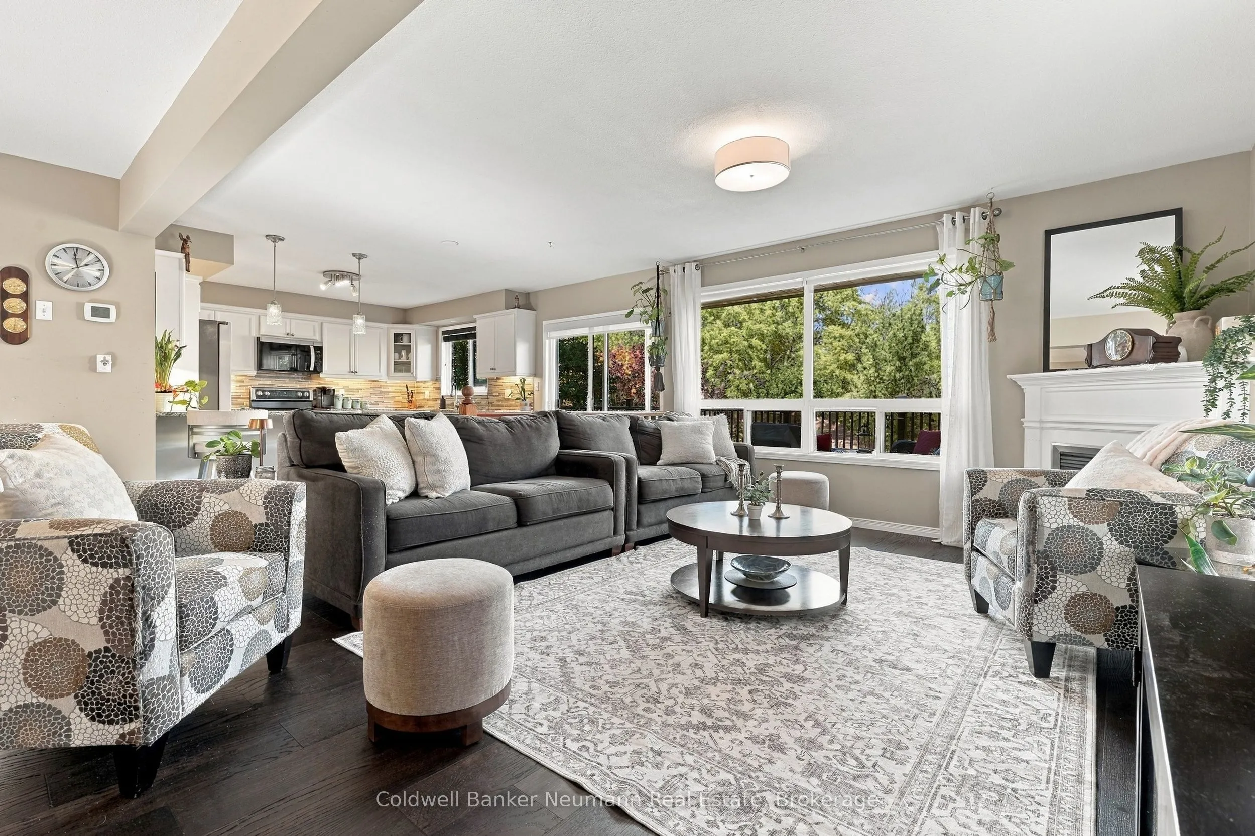 41 Creekside Drive