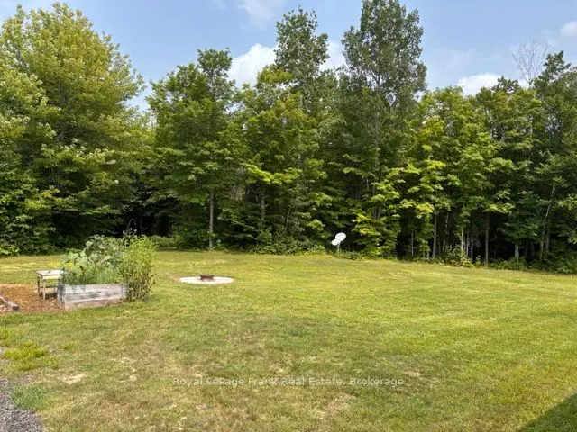 989 North McKenzie Lake Road