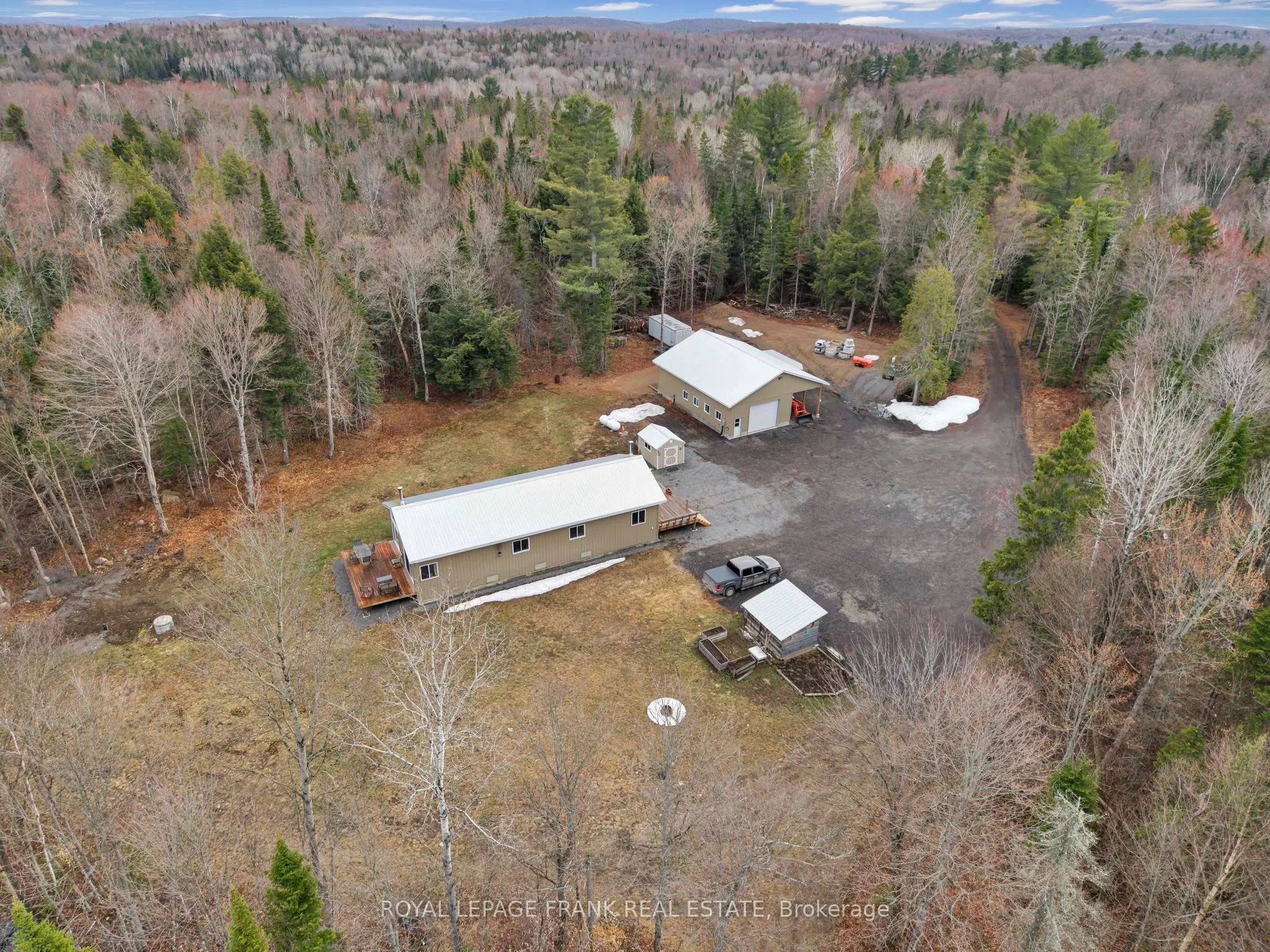 989 North McKenzie Lake Road