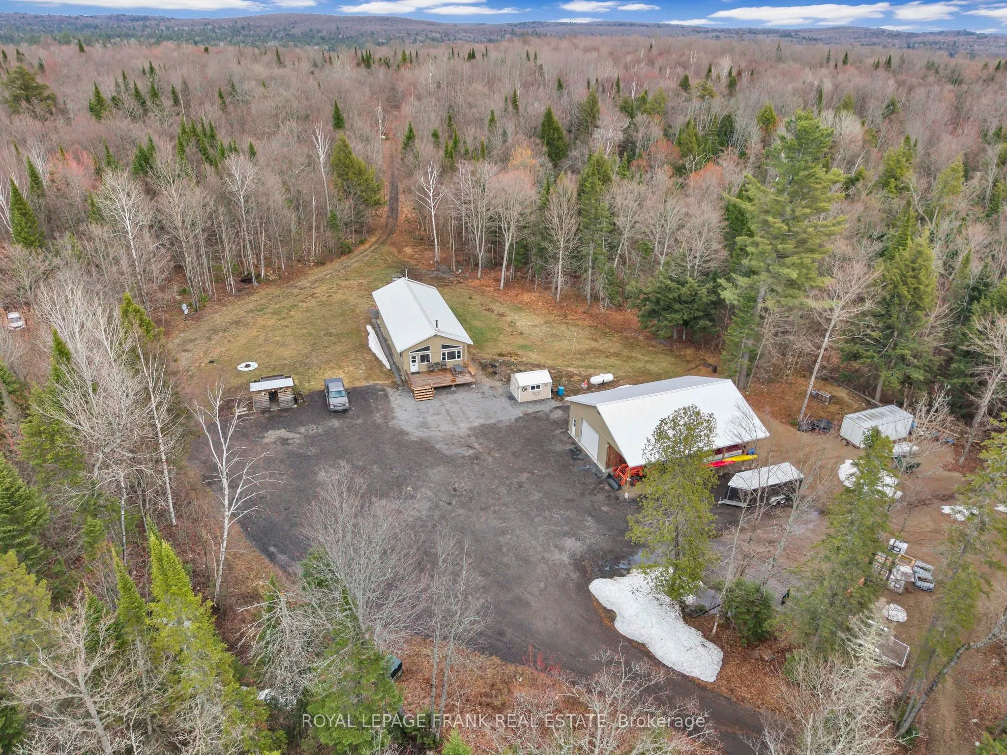 989 North McKenzie Lake Road