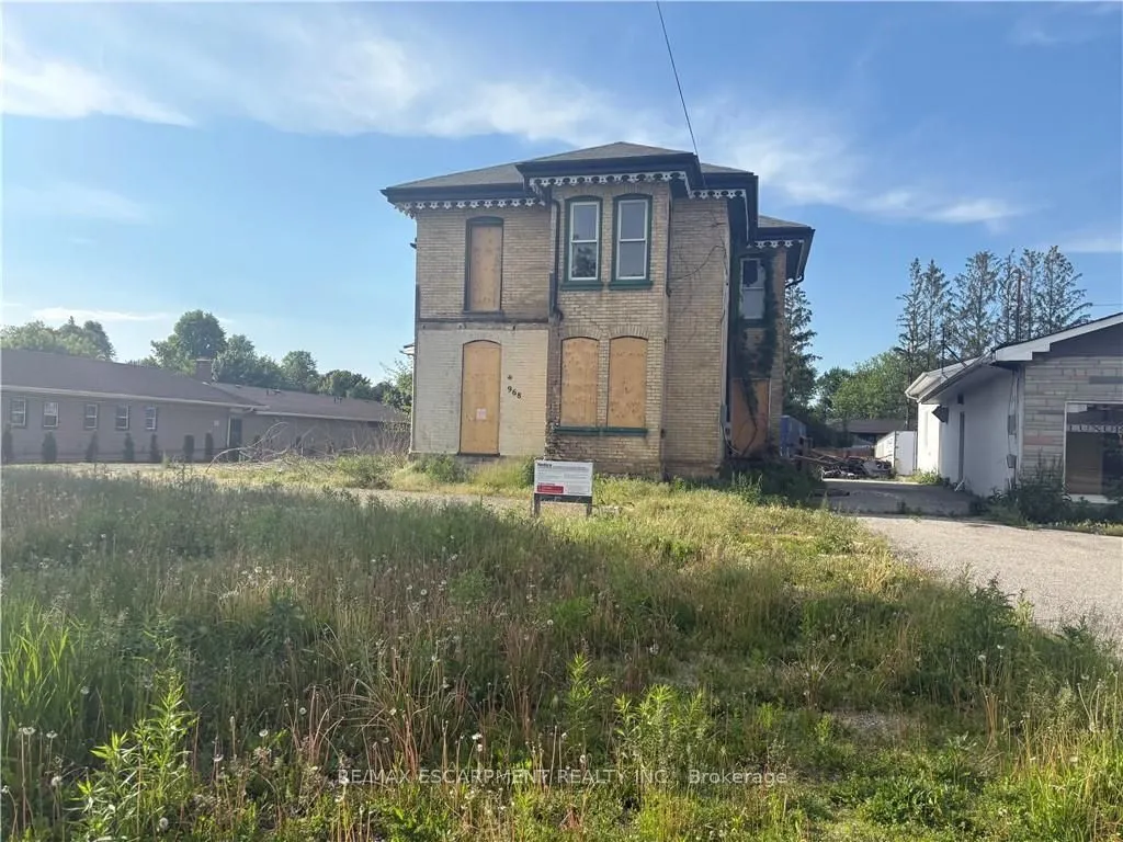968 & 970 Colborne Street