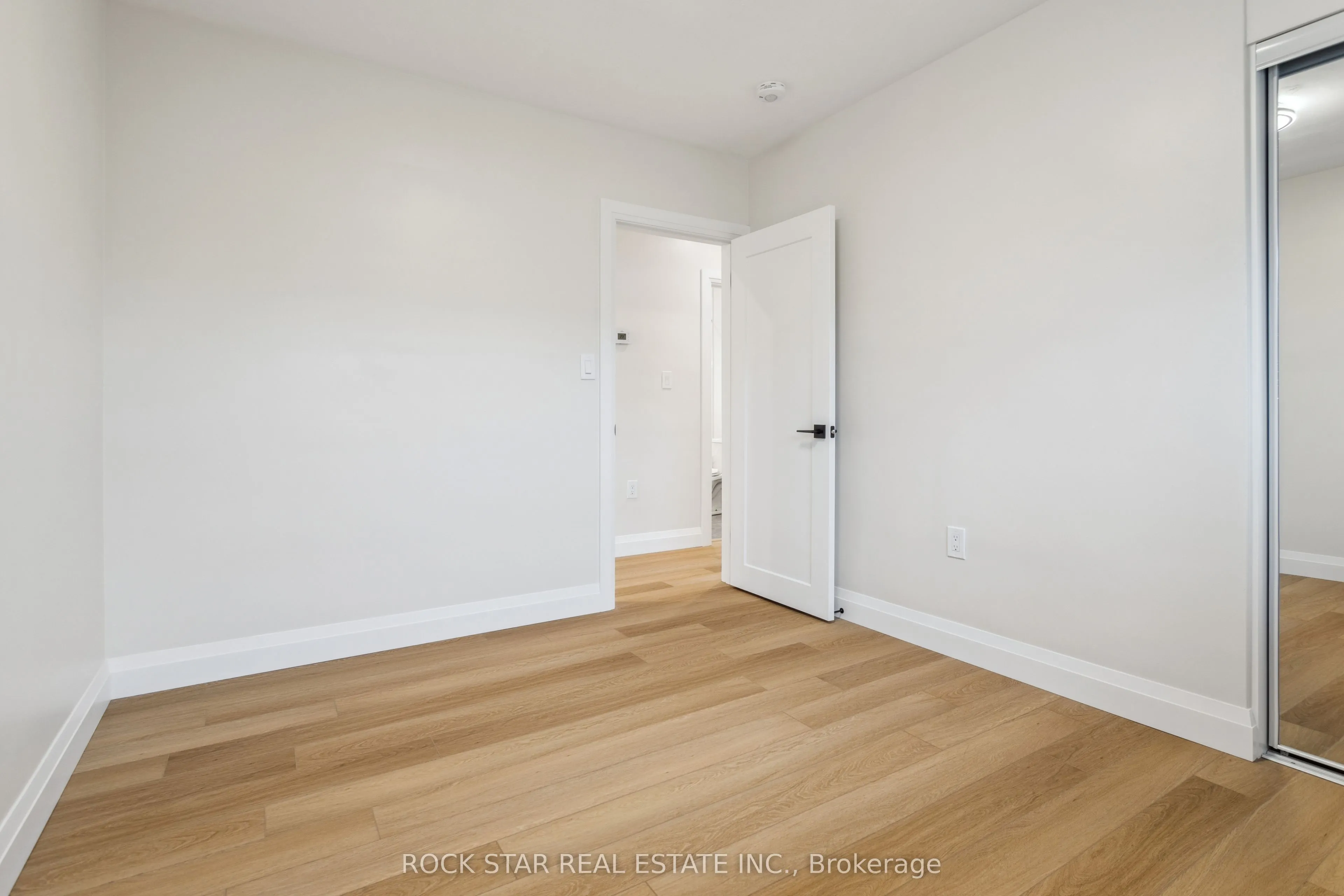 121 Toby Crescent #Main