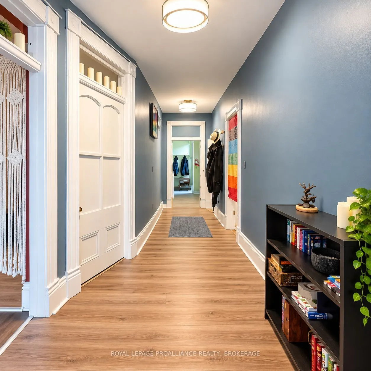 33 King Street W #3