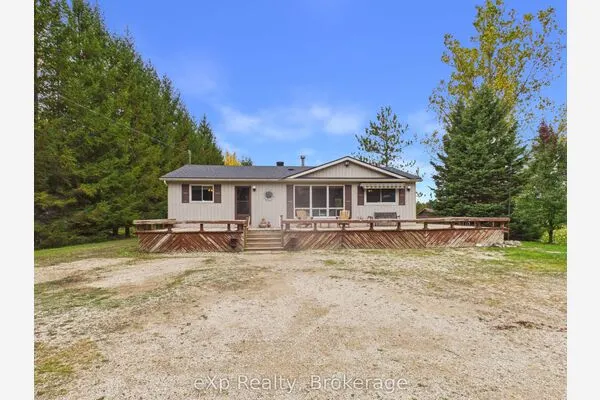 401771 grey road 4 Road