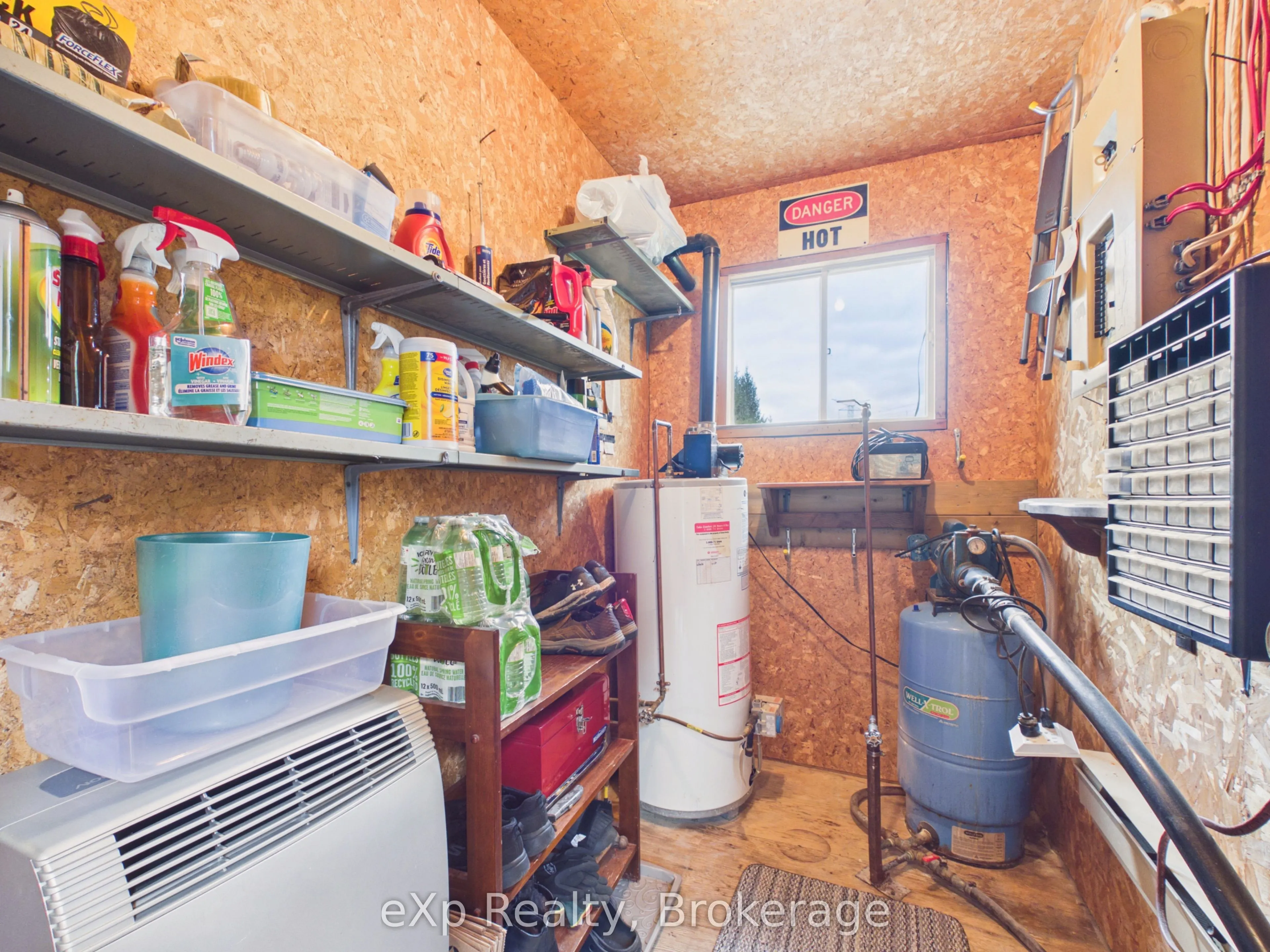 401771 grey road 4 Road