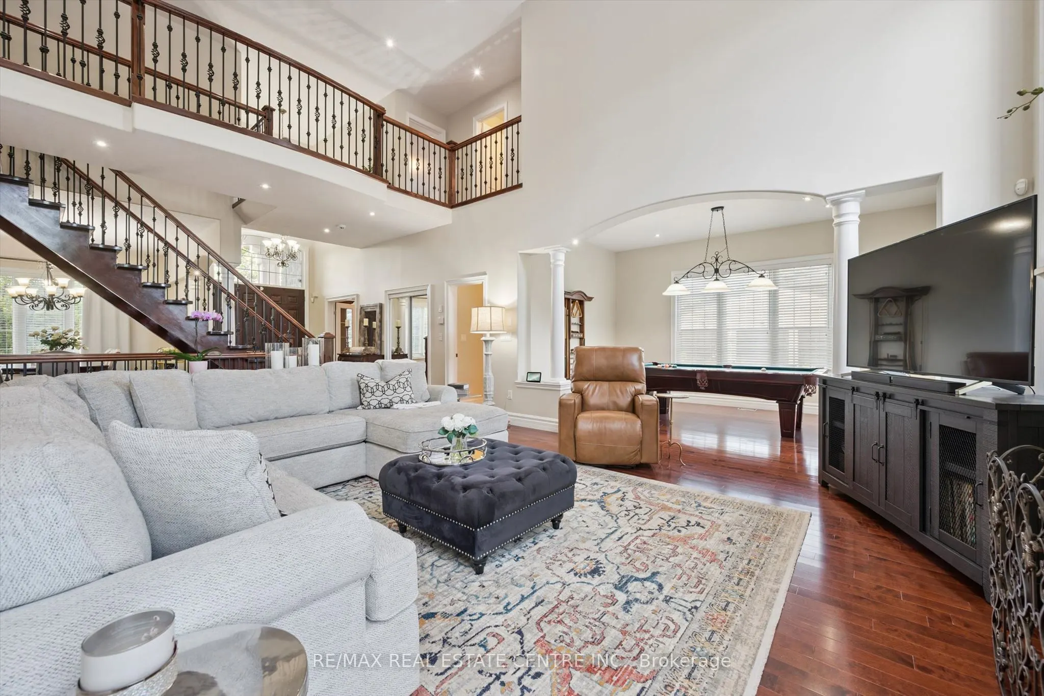 332 Scenic Drive