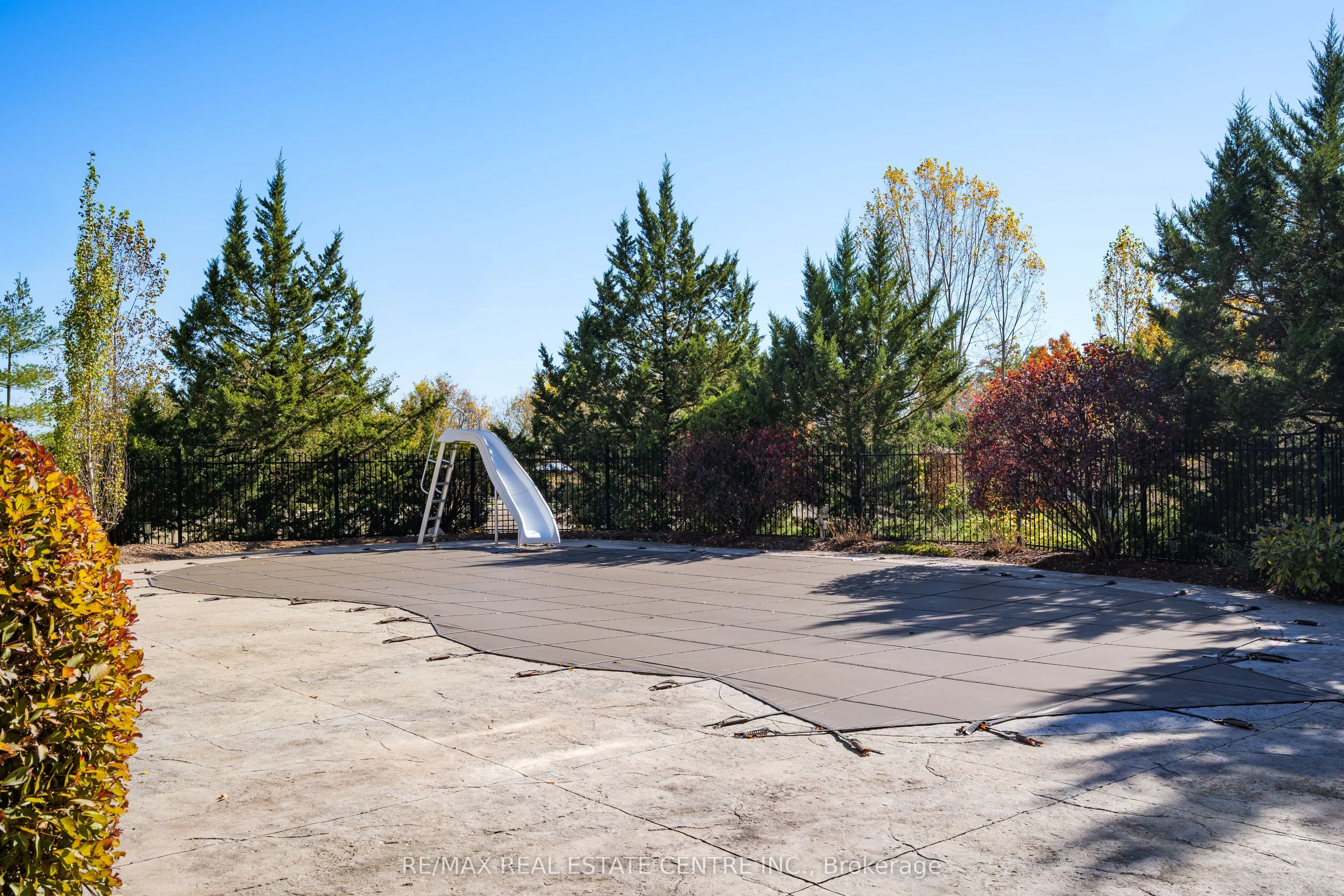 332 Scenic Drive