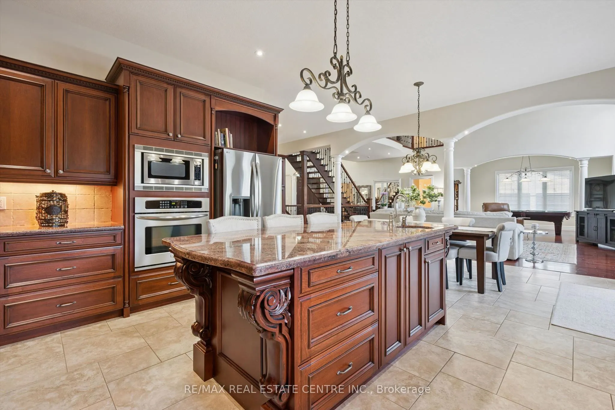 332 Scenic Drive