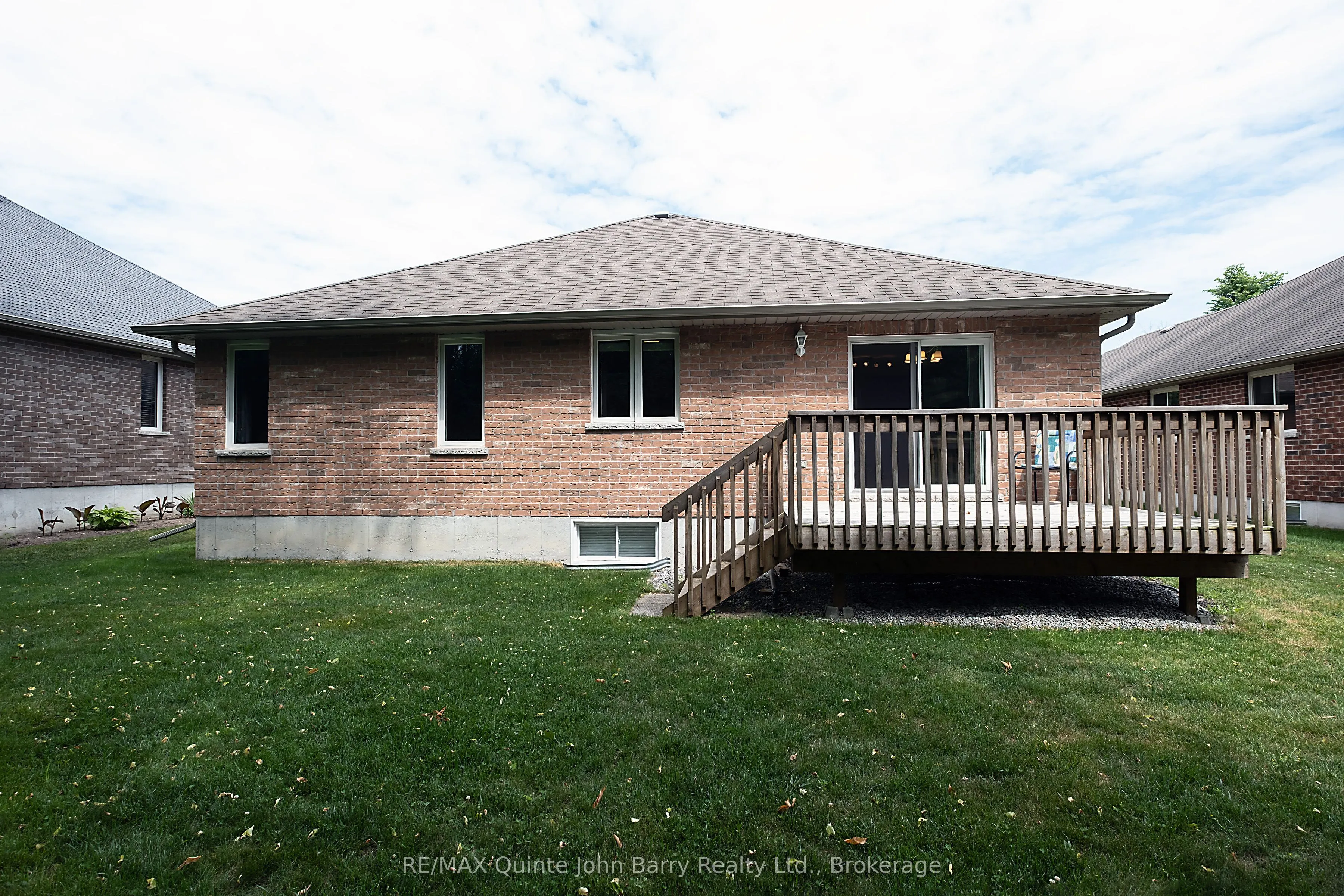 4 Algonquin Avenue