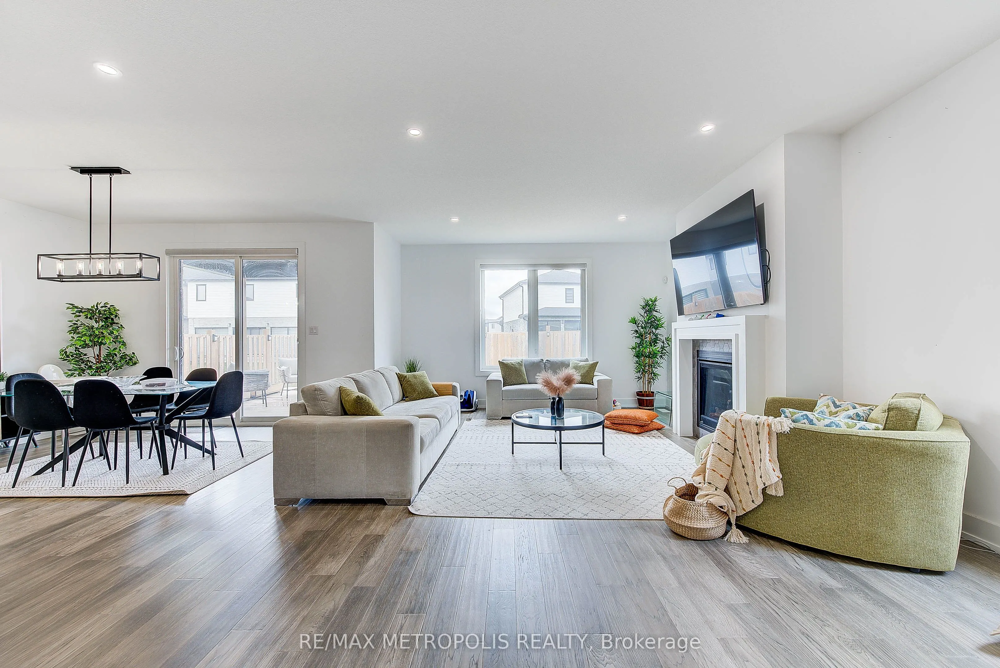 1480 Medway Park Drive