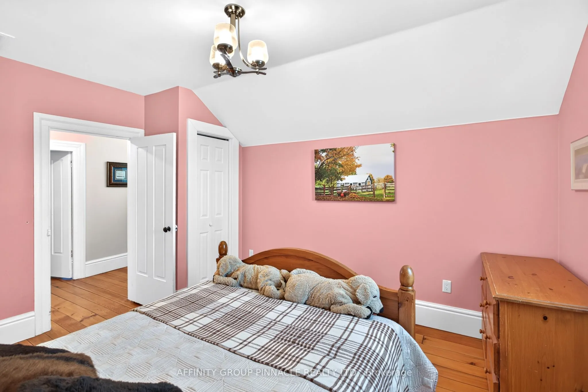 859 Eldon Road