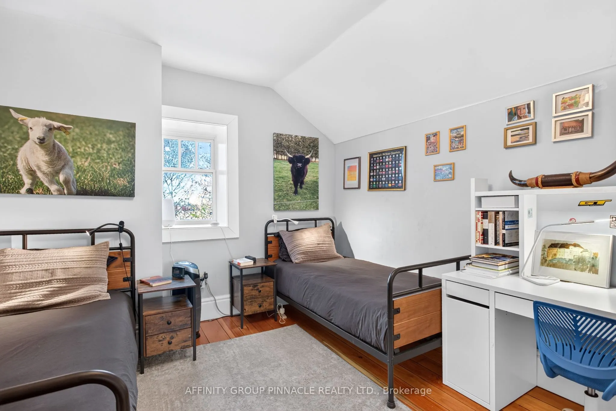 859 Eldon Road