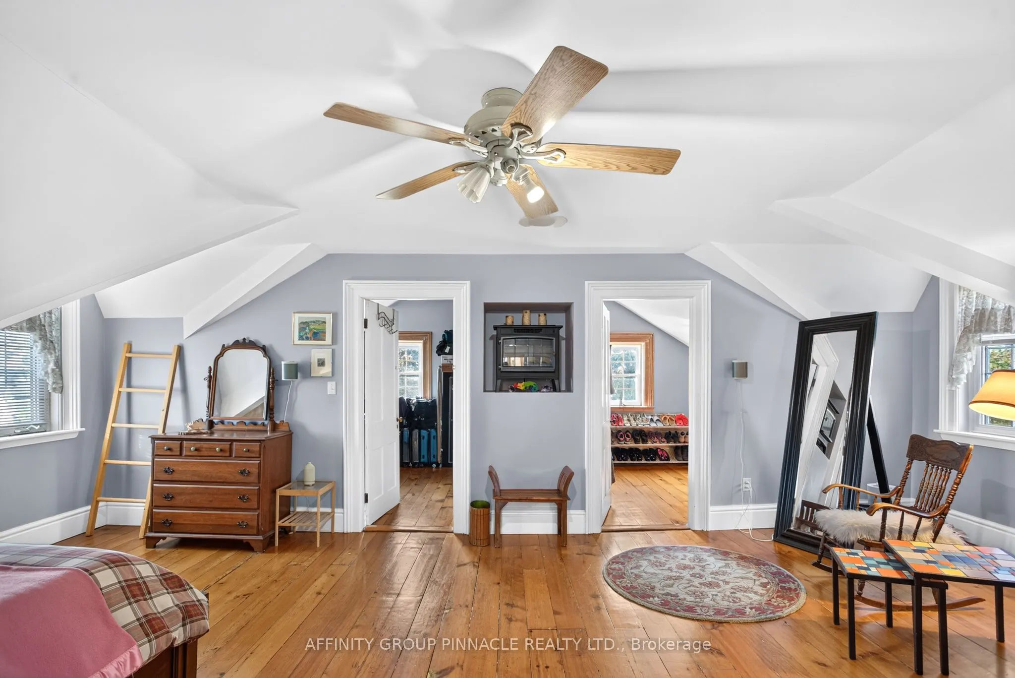 859 Eldon Road