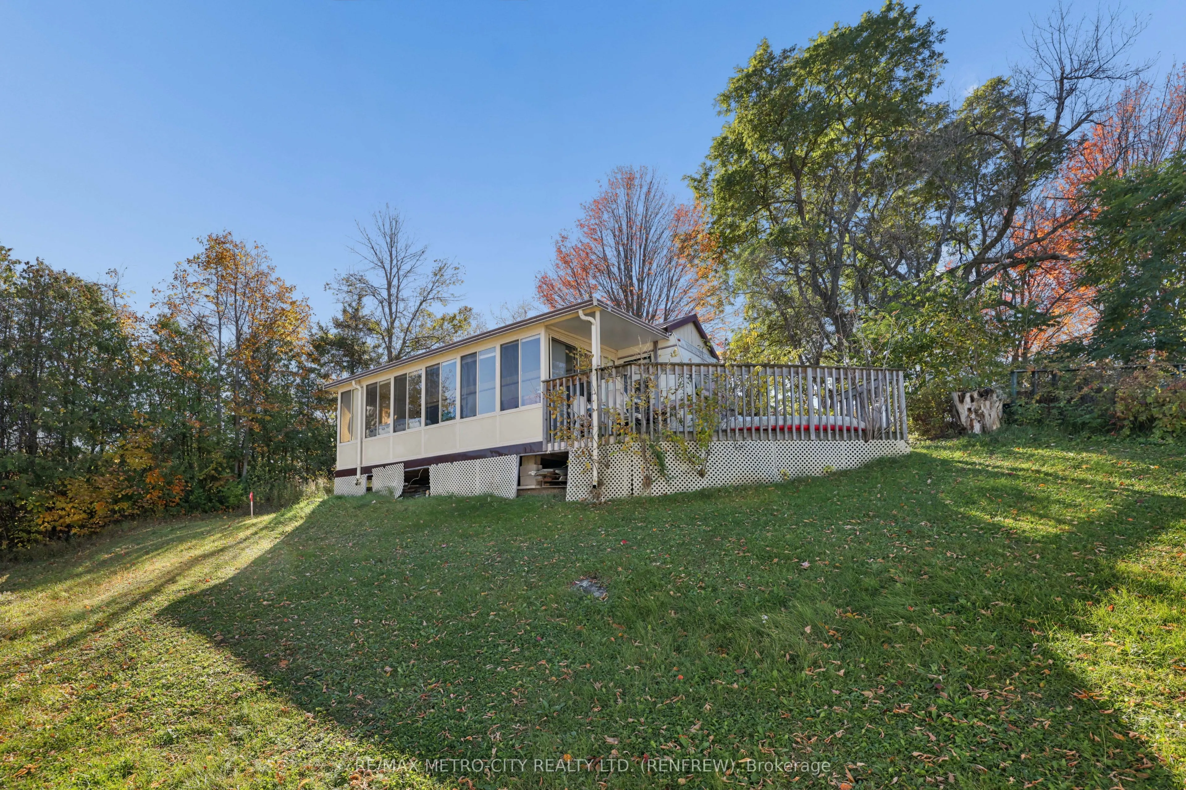 36 Grandview Lane