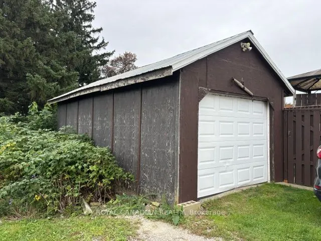 802 Highway 6