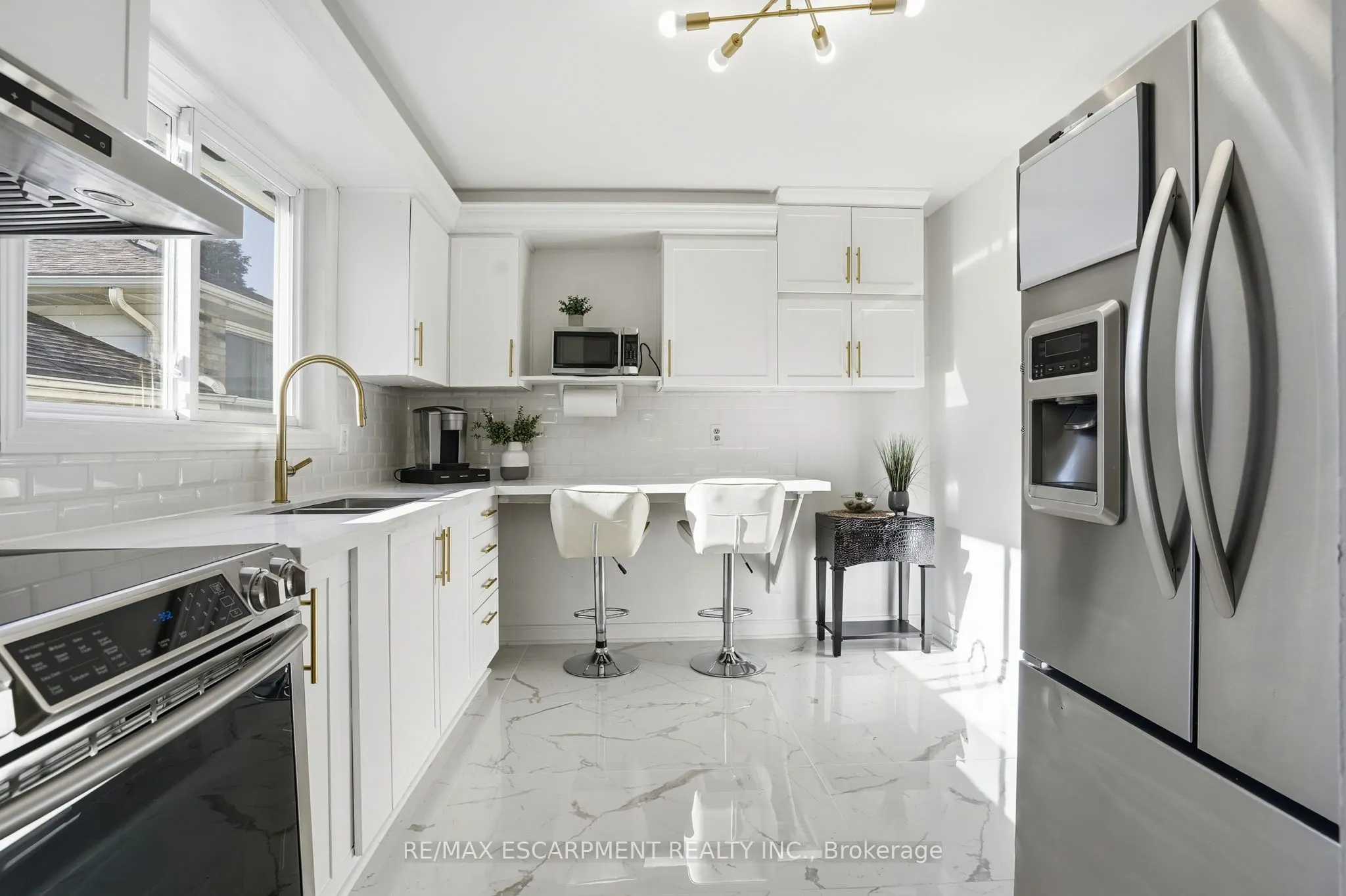 84 Elgar Avenue