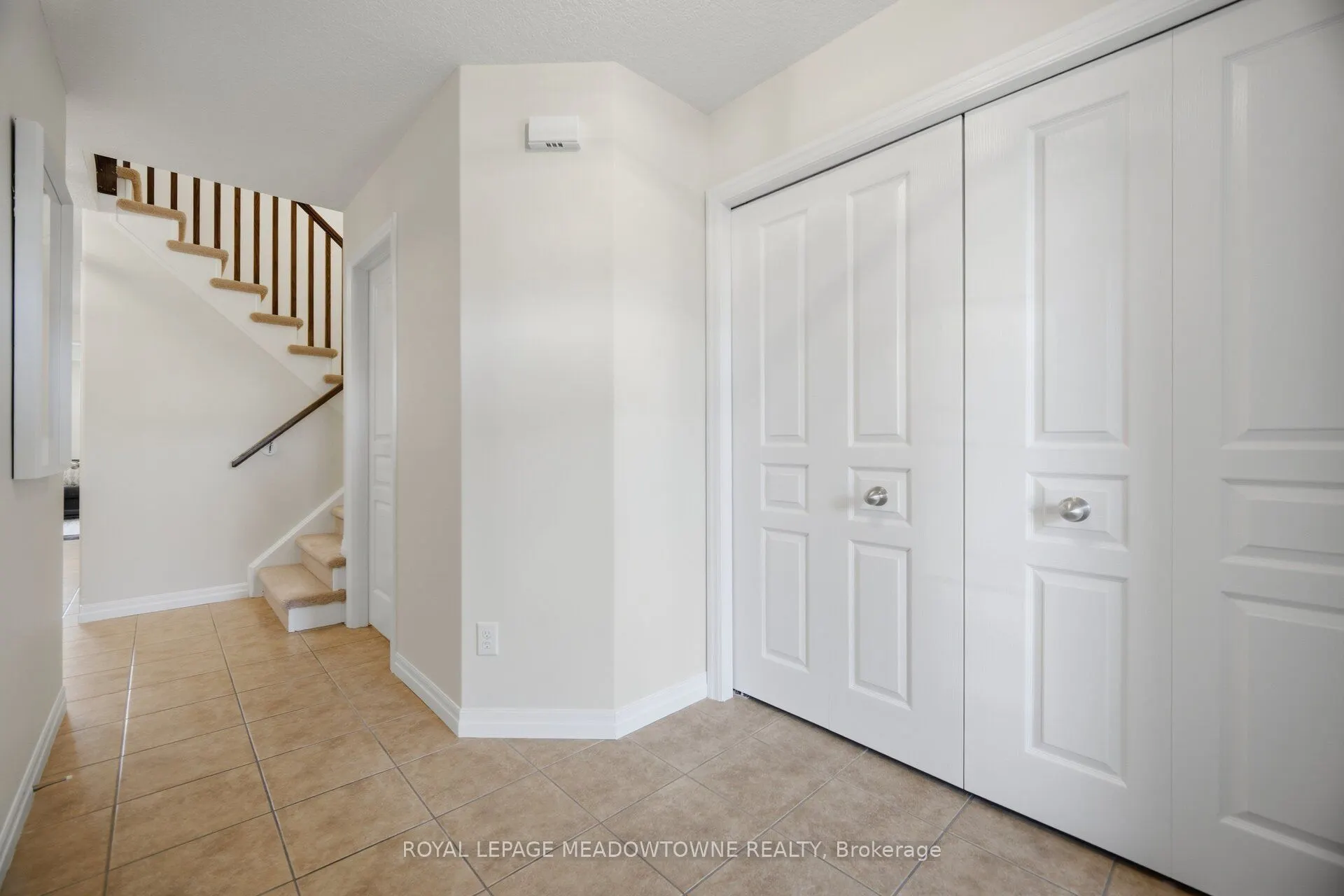 507 Windflower Crescent