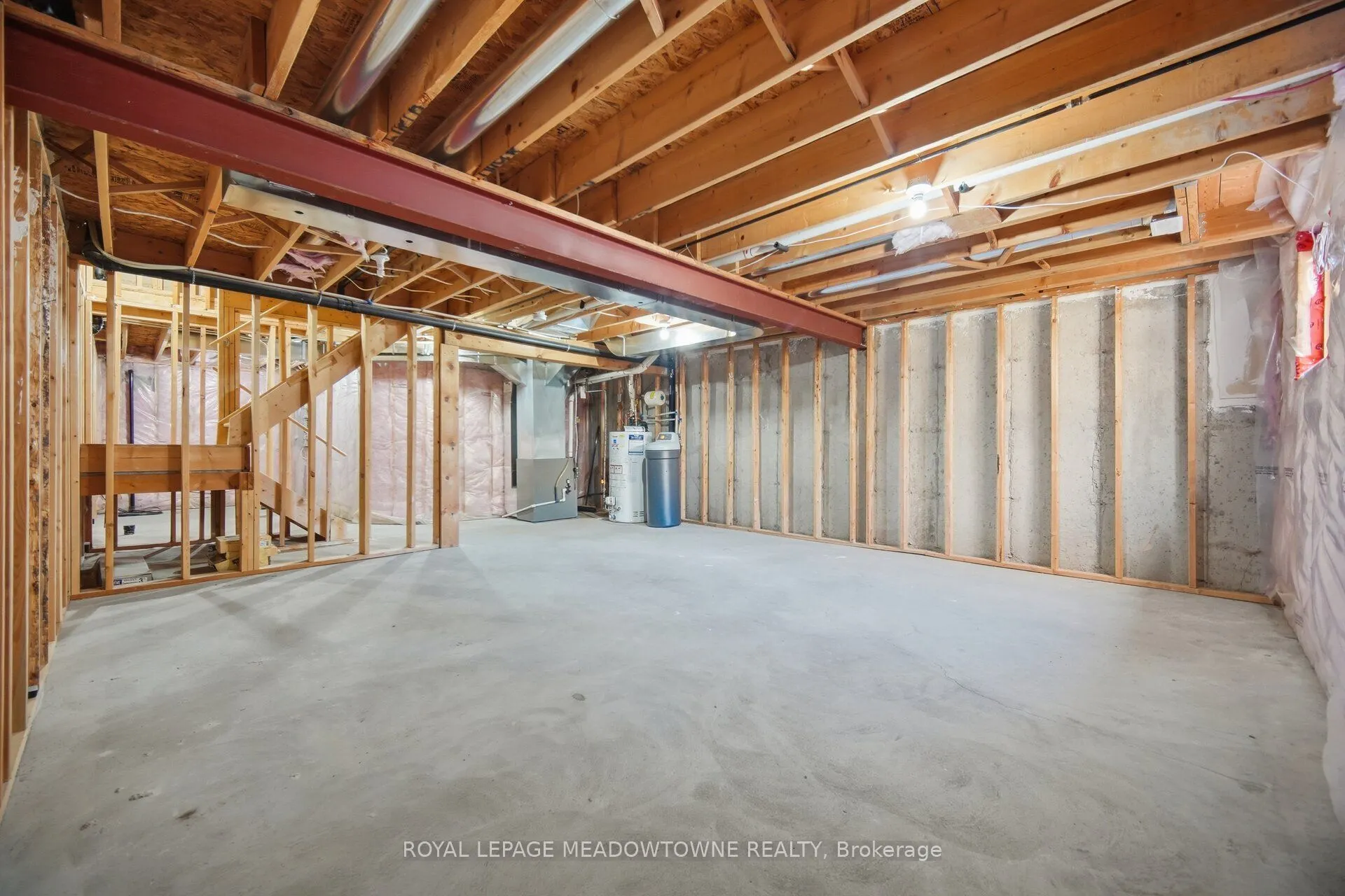 507 Windflower Crescent