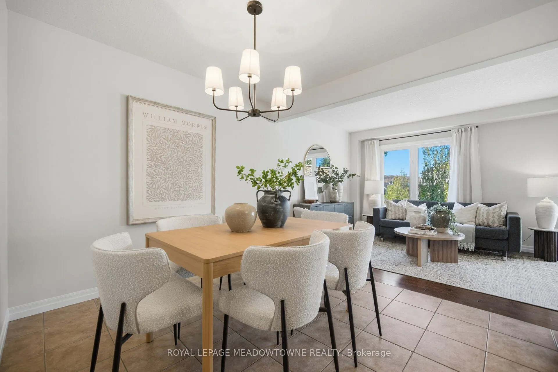 507 Windflower Crescent