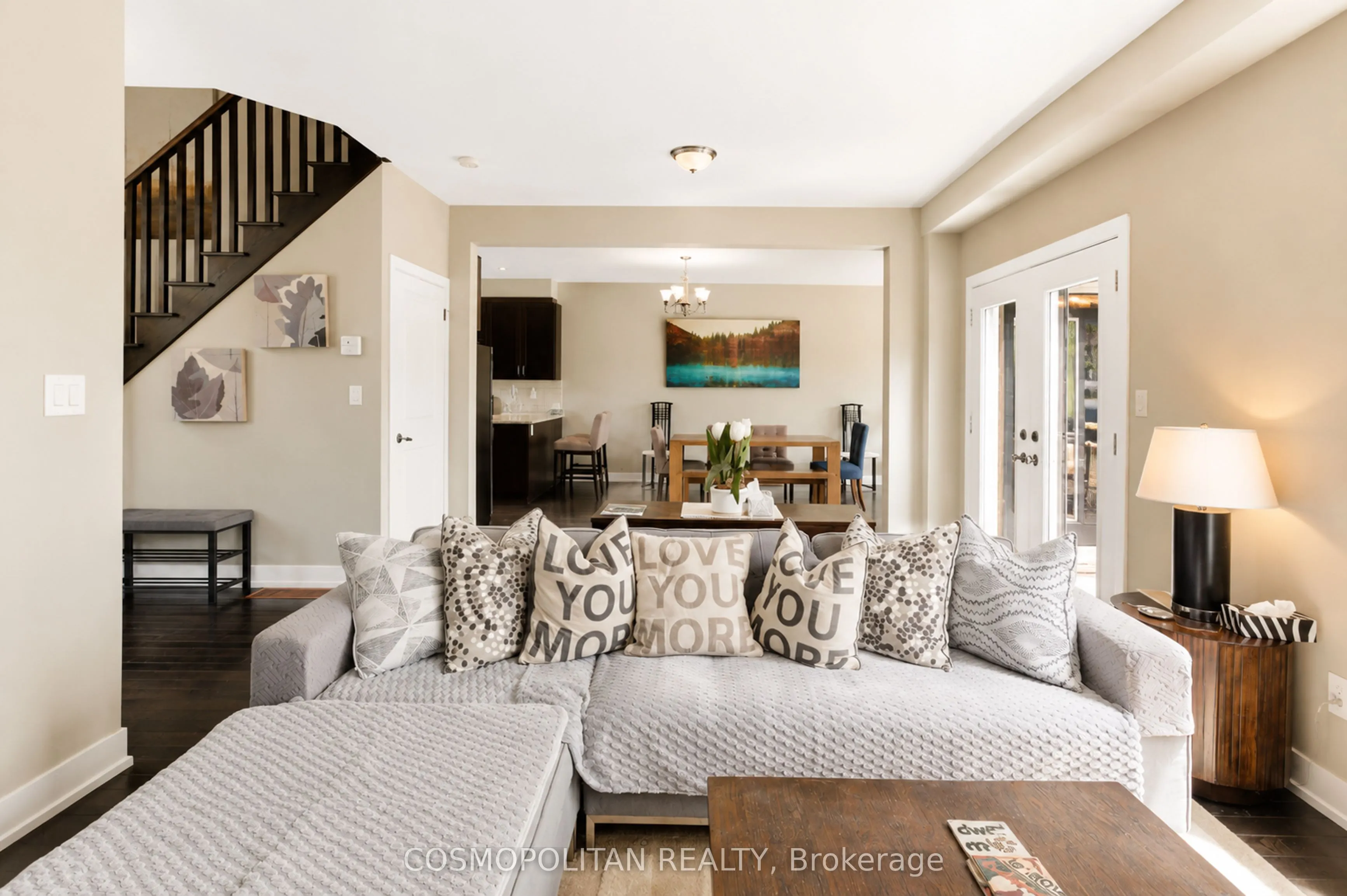67 Rockmount Crescent